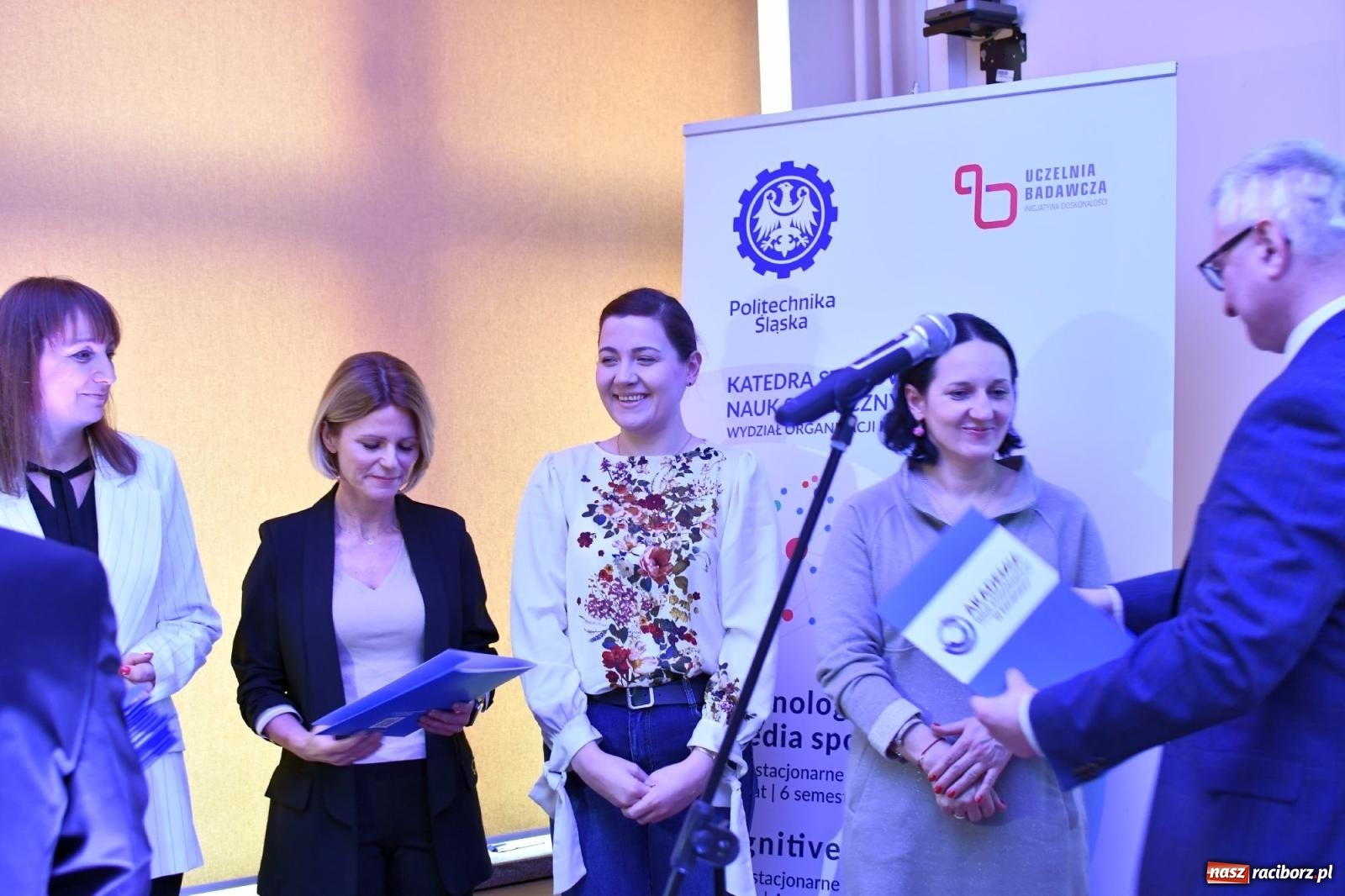 Zdjęcie w galerii na portalu naszraciborz.pl: Trzecie seminarium czasopisma naukowego Eunomia oraz Konferencja Studenckich Kół Naukowych wiadomości z regionu