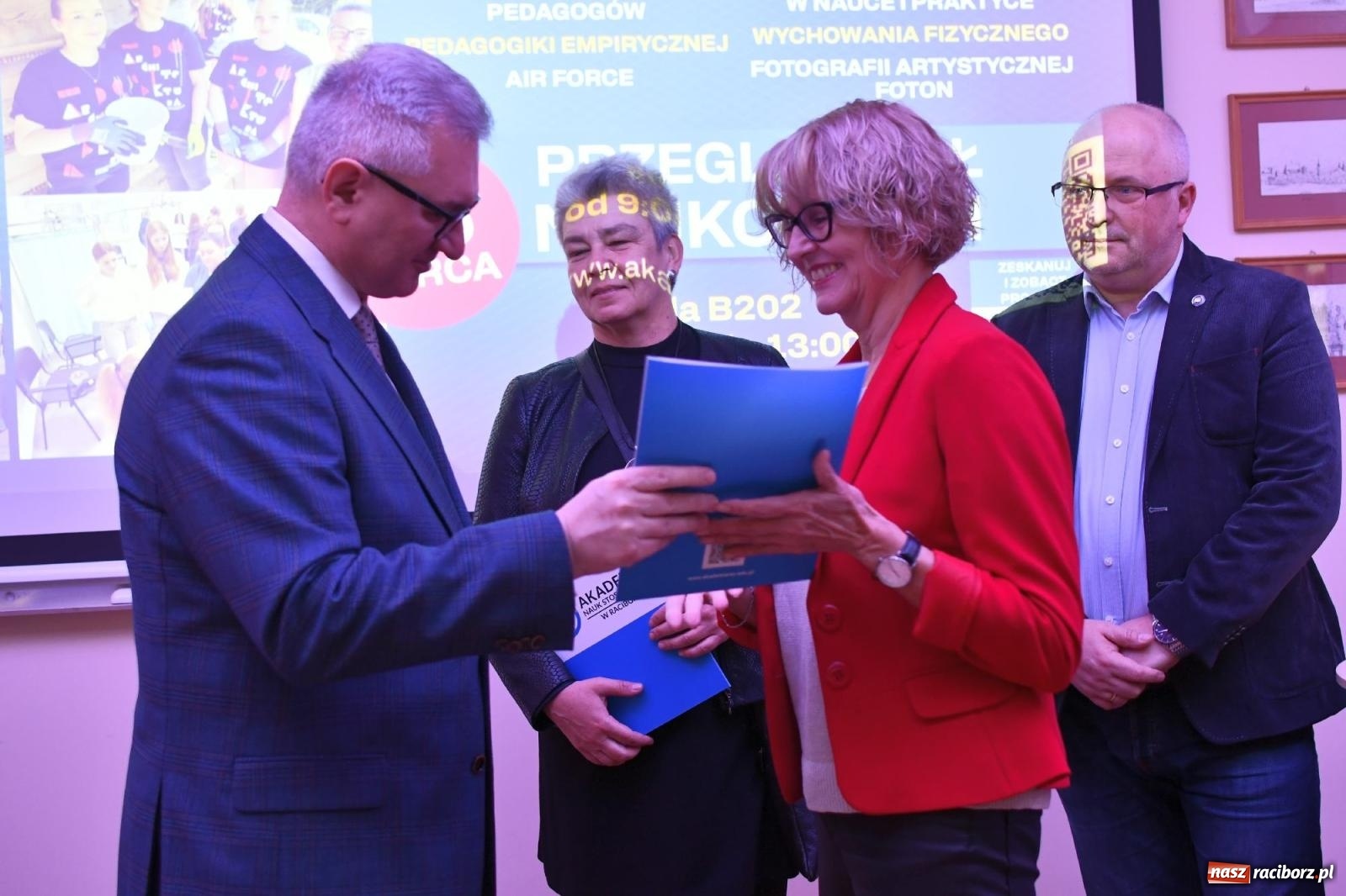 Zdjęcie w galerii na portalu naszraciborz.pl: Trzecie seminarium czasopisma naukowego Eunomia oraz Konferencja Studenckich Kół Naukowych wiadomości z regionu