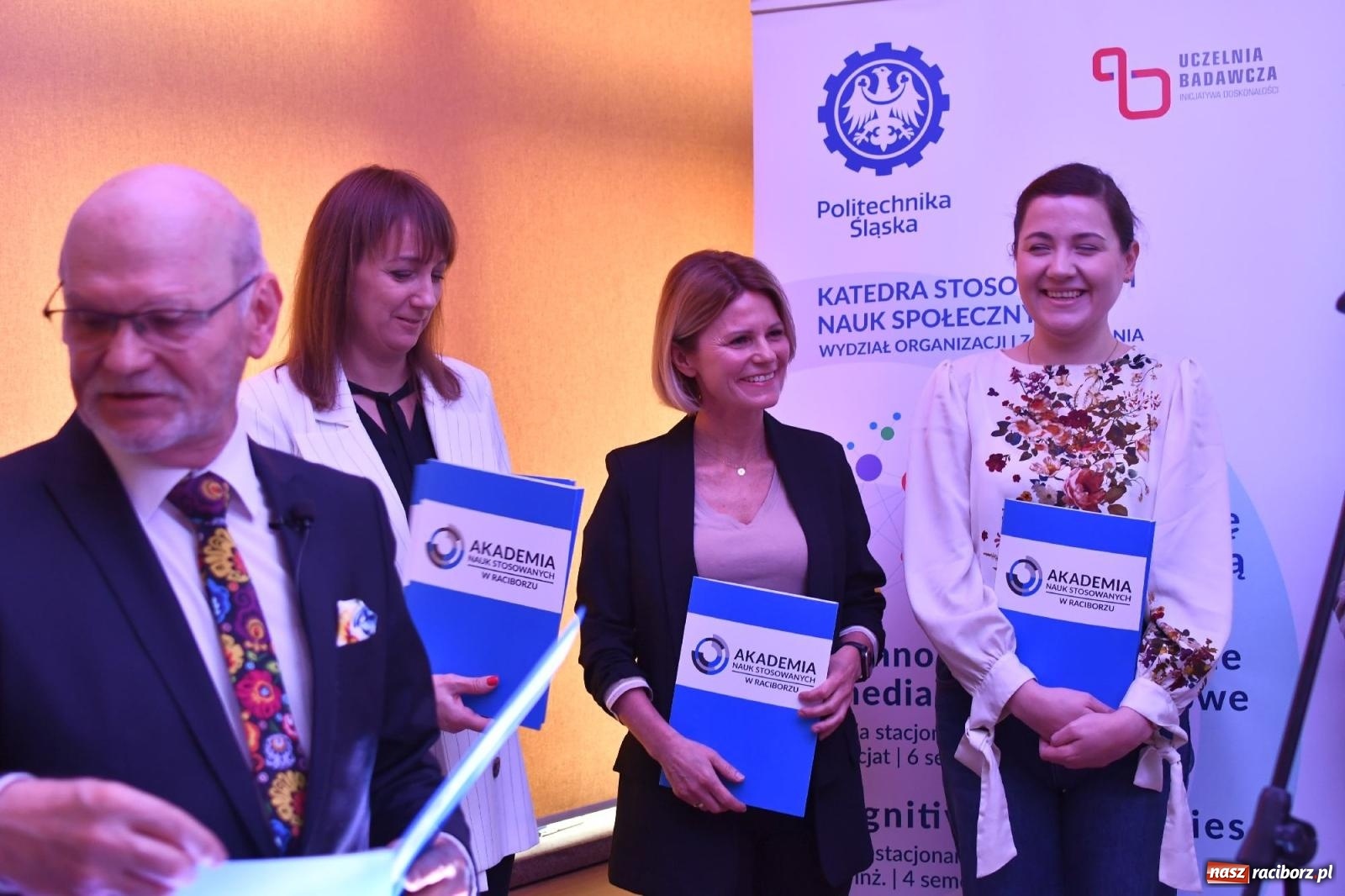 Zdjęcie w galerii na portalu naszraciborz.pl: Trzecie seminarium czasopisma naukowego Eunomia oraz Konferencja Studenckich Kół Naukowych wiadomości z regionu