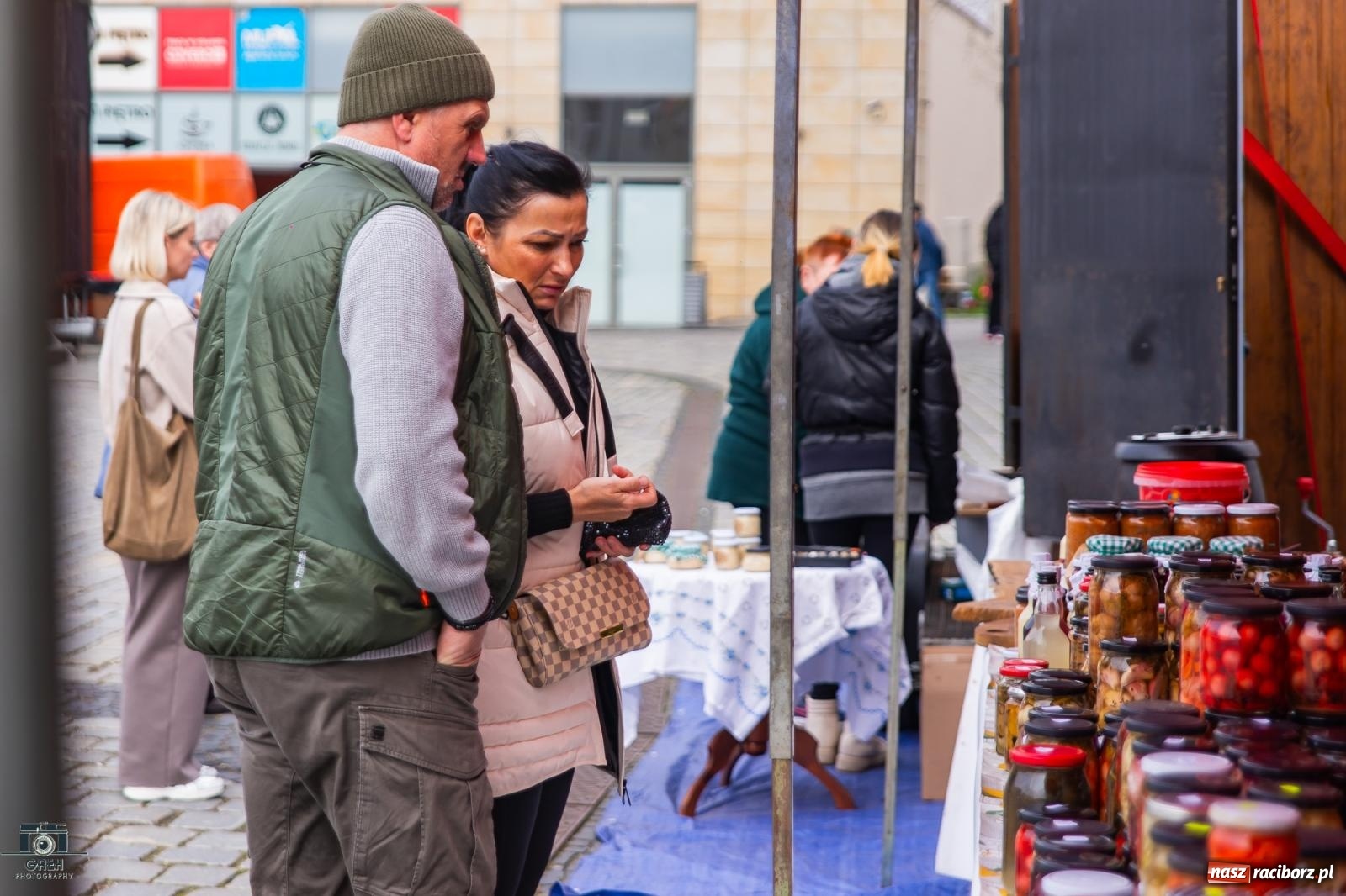 Zdjęcie w galerii na portalu naszraciborz.pl: Na rynku ruszył jarmark wielkanocny [FOTO i WIDEO] wiadomości z regionu