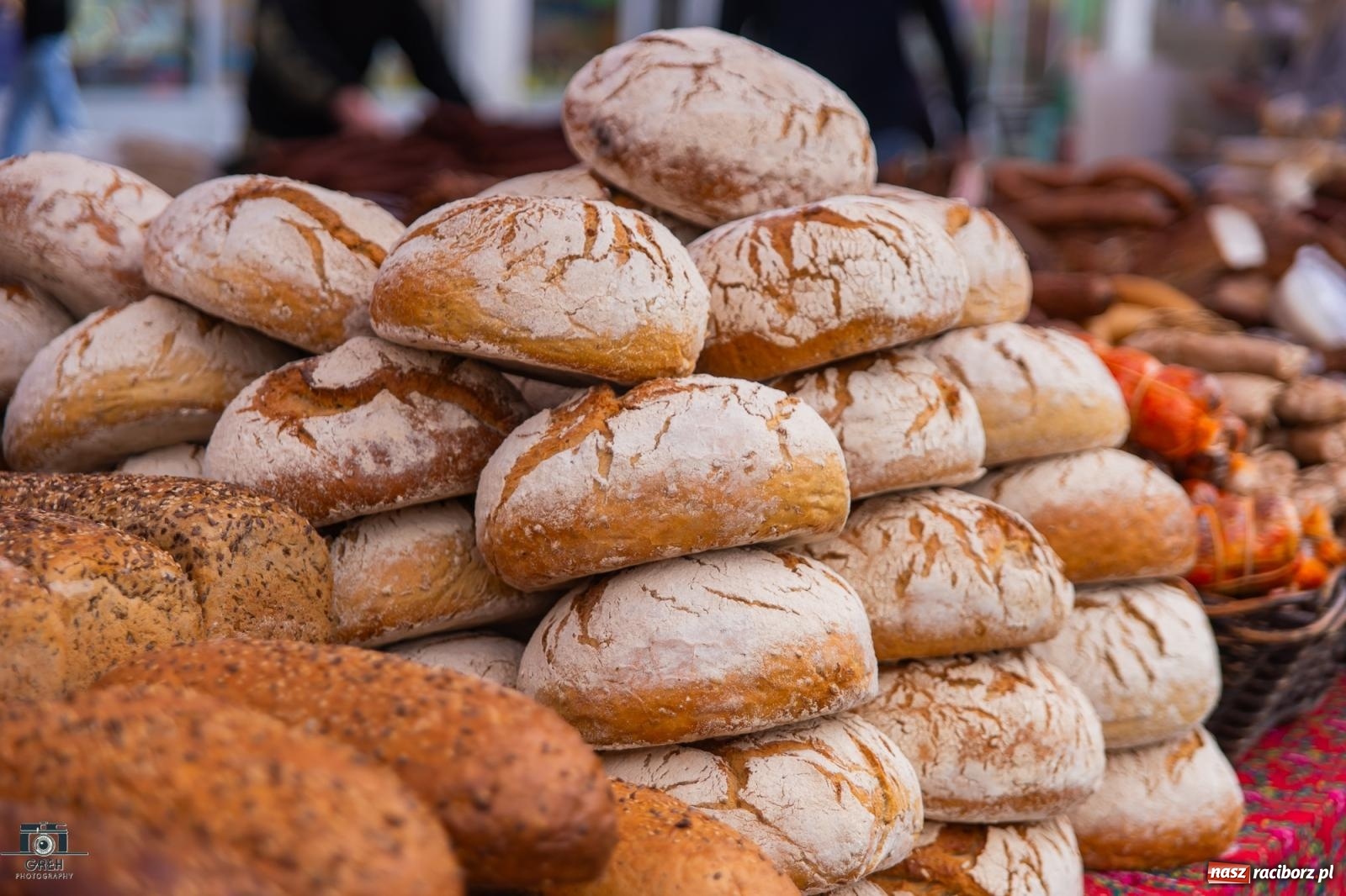 Zdjęcie w galerii na portalu naszraciborz.pl: Na rynku ruszył jarmark wielkanocny [FOTO i WIDEO] wiadomości z regionu
