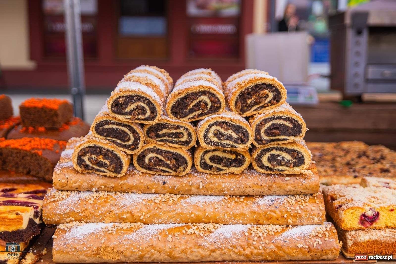 Zdjęcie w galerii na portalu naszraciborz.pl: Na rynku ruszył jarmark wielkanocny [FOTO i WIDEO] wiadomości z regionu