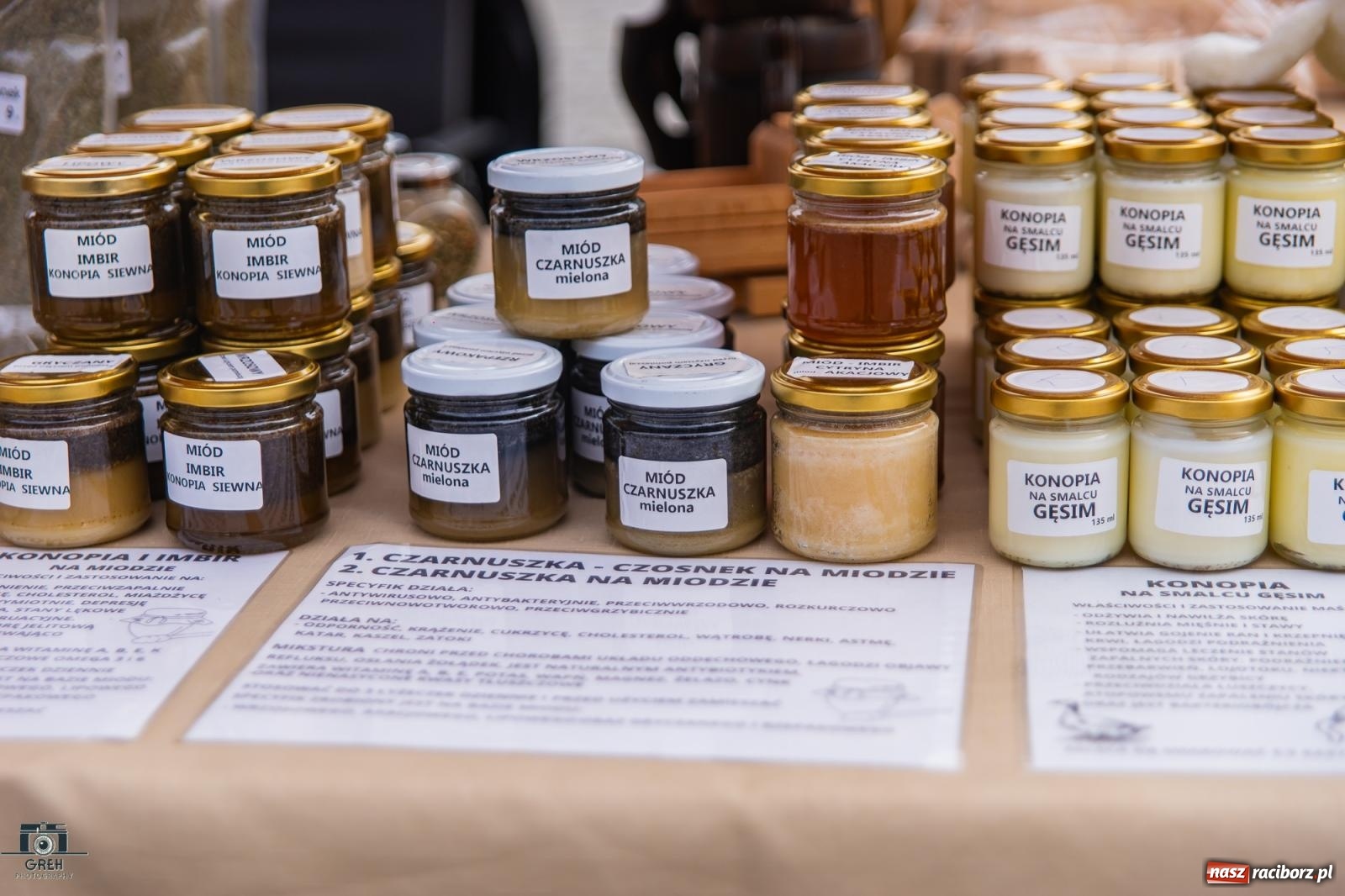 Zdjęcie w galerii na portalu naszraciborz.pl: Na rynku ruszył jarmark wielkanocny [FOTO i WIDEO] wiadomości z regionu