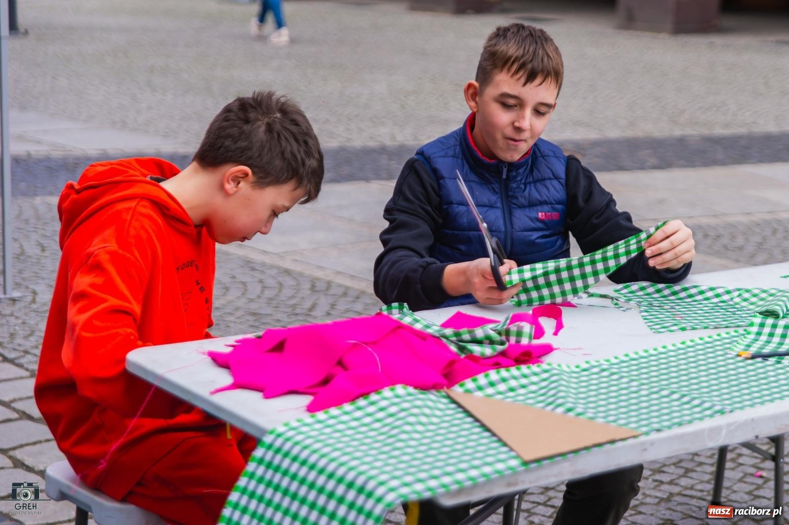 Zdjęcie w galerii na portalu naszraciborz.pl: Na rynku ruszył jarmark wielkanocny [FOTO i WIDEO] wiadomości z regionu
