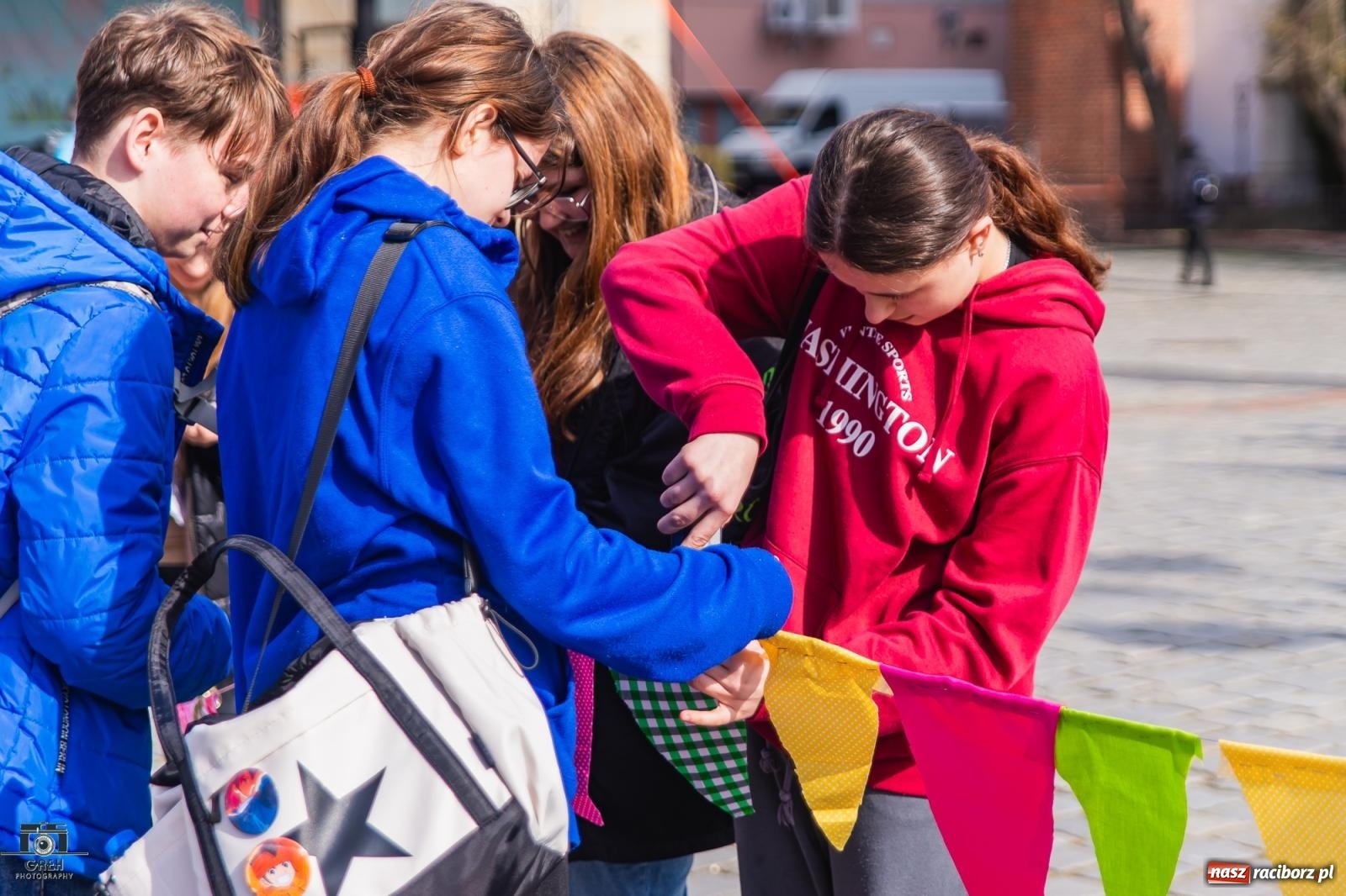 Zdjęcie w galerii na portalu naszraciborz.pl: Na rynku ruszył jarmark wielkanocny [FOTO i WIDEO] wiadomości z regionu