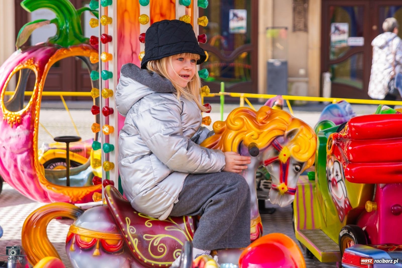 Zdjęcie w galerii na portalu naszraciborz.pl: Na rynku ruszył jarmark wielkanocny [FOTO i WIDEO] wiadomości z regionu