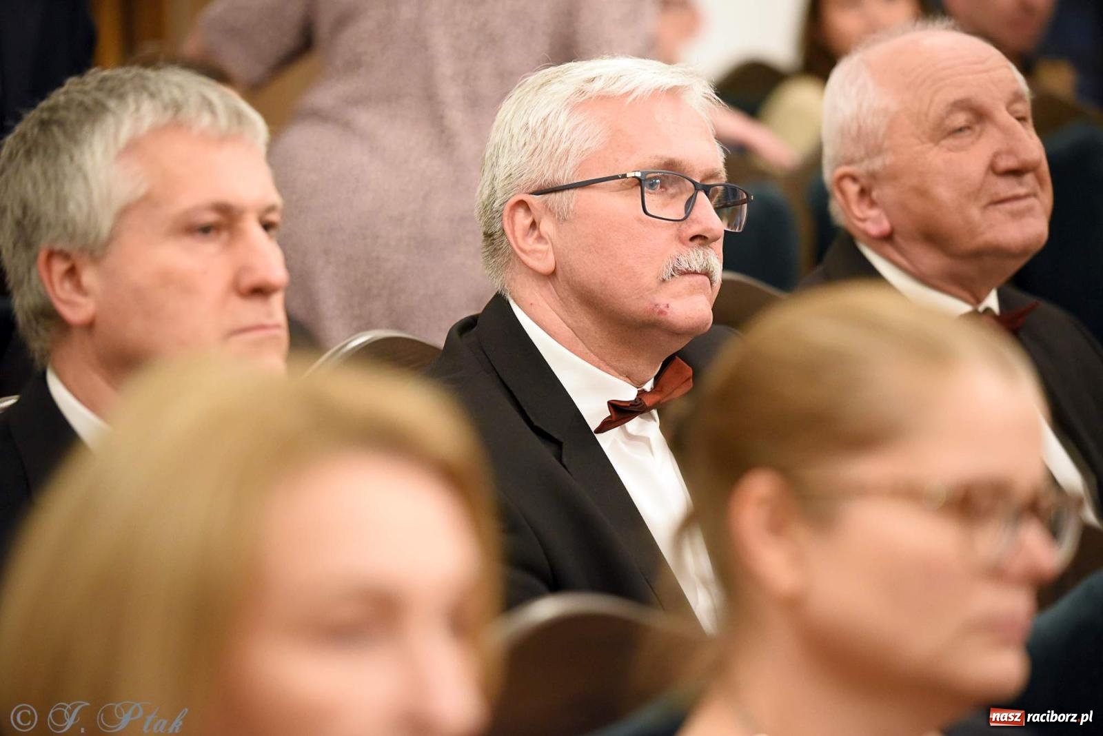 Zdjęcie w galerii na portalu naszraciborz.pl: Śląskie pieśni i opowieści o abp. Gawlinie wiadomości z regionu