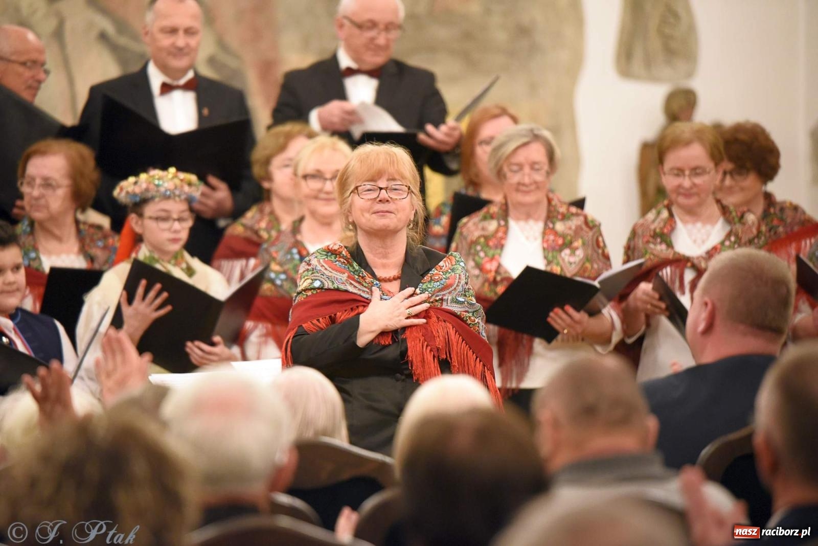 Zdjęcie w galerii na portalu naszraciborz.pl: Śląskie pieśni i opowieści o abp. Gawlinie wiadomości z regionu