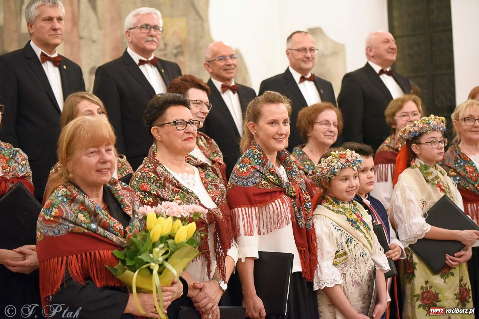 Zdjęcie w galerii na portalu naszraciborz.pl: Śląskie pieśni i opowieści o abp. Gawlinie wiadomości z regionu