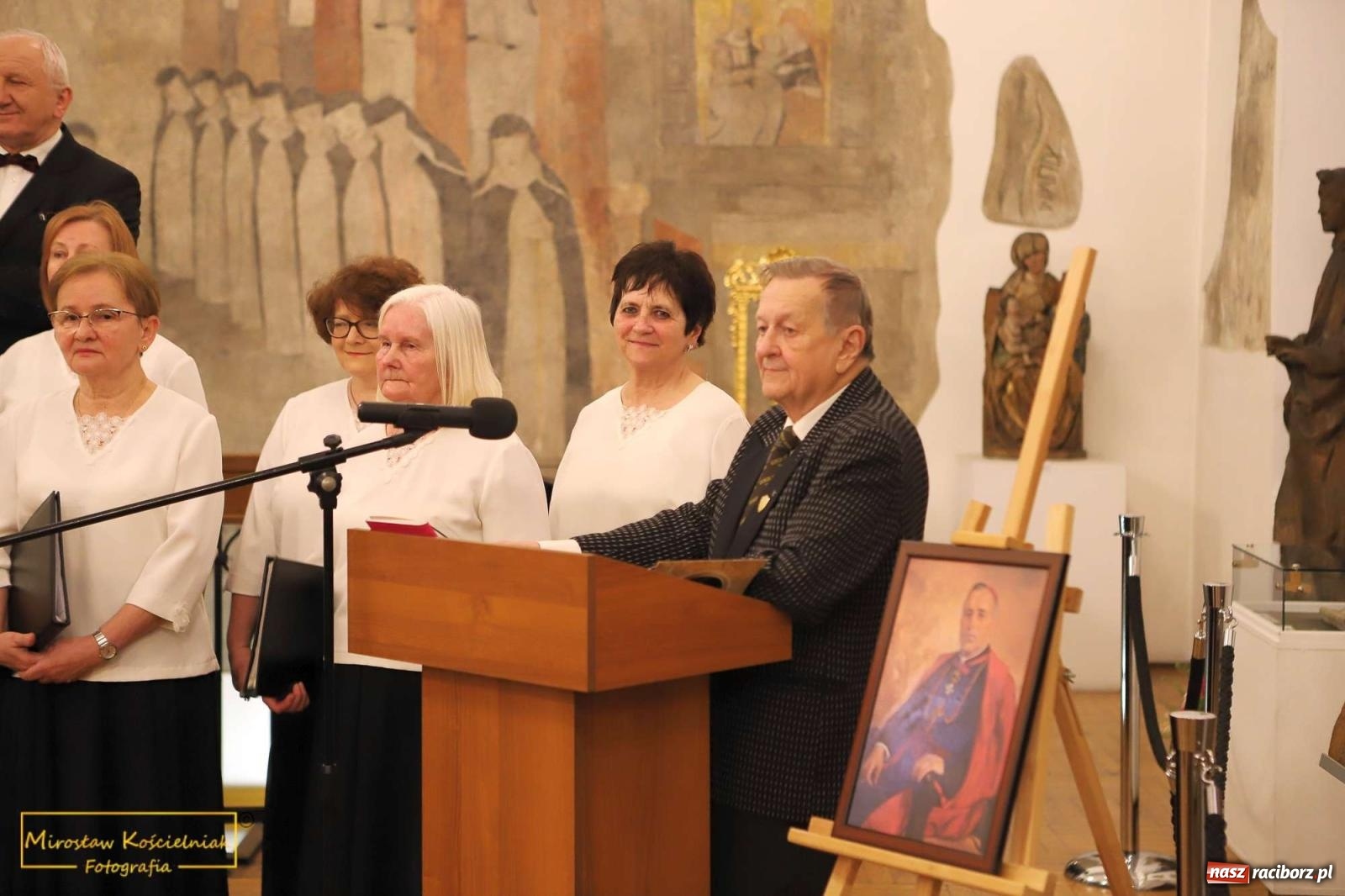 Zdjęcie w galerii na portalu naszraciborz.pl: Śląskie pieśni i opowieści o abp. Gawlinie wiadomości z regionu