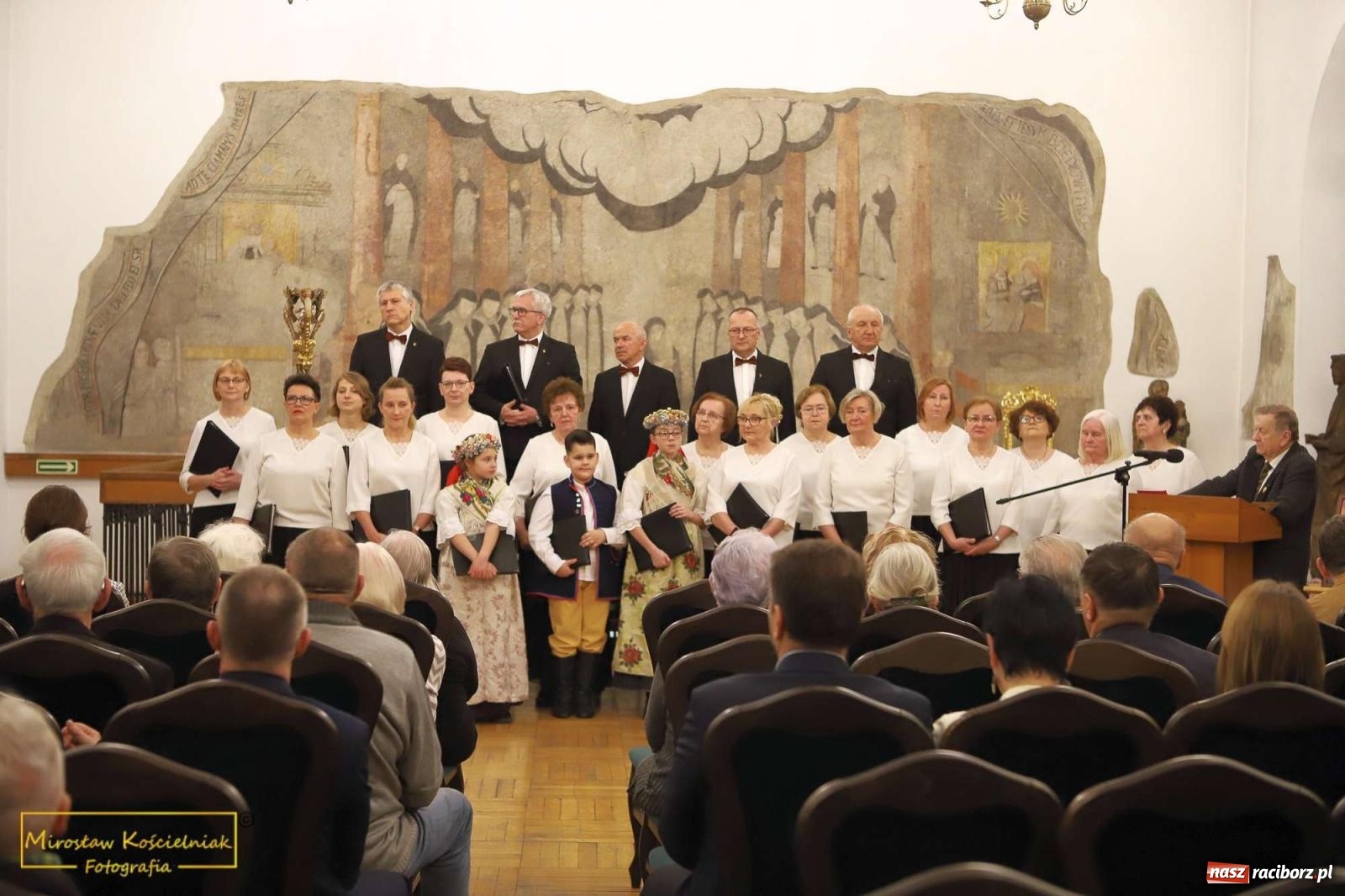 Zdjęcie w galerii na portalu naszraciborz.pl: Śląskie pieśni i opowieści o abp. Gawlinie wiadomości z regionu