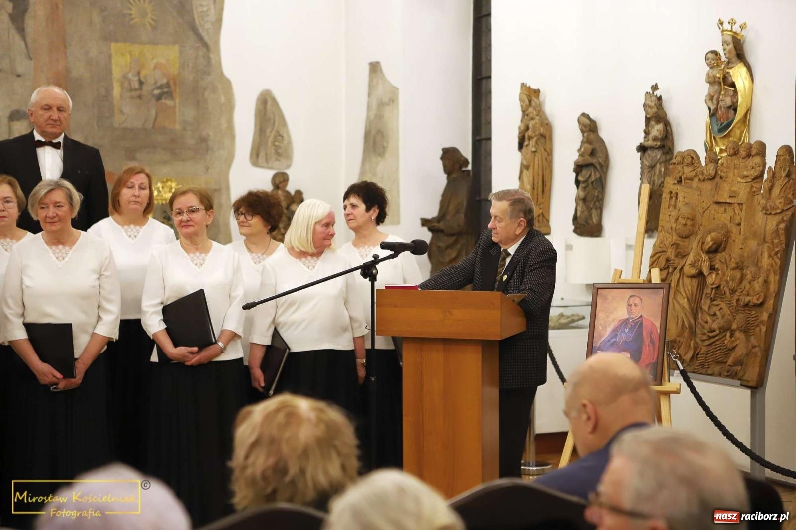 Zdjęcie w galerii na portalu naszraciborz.pl: Śląskie pieśni i opowieści o abp. Gawlinie wiadomości z regionu
