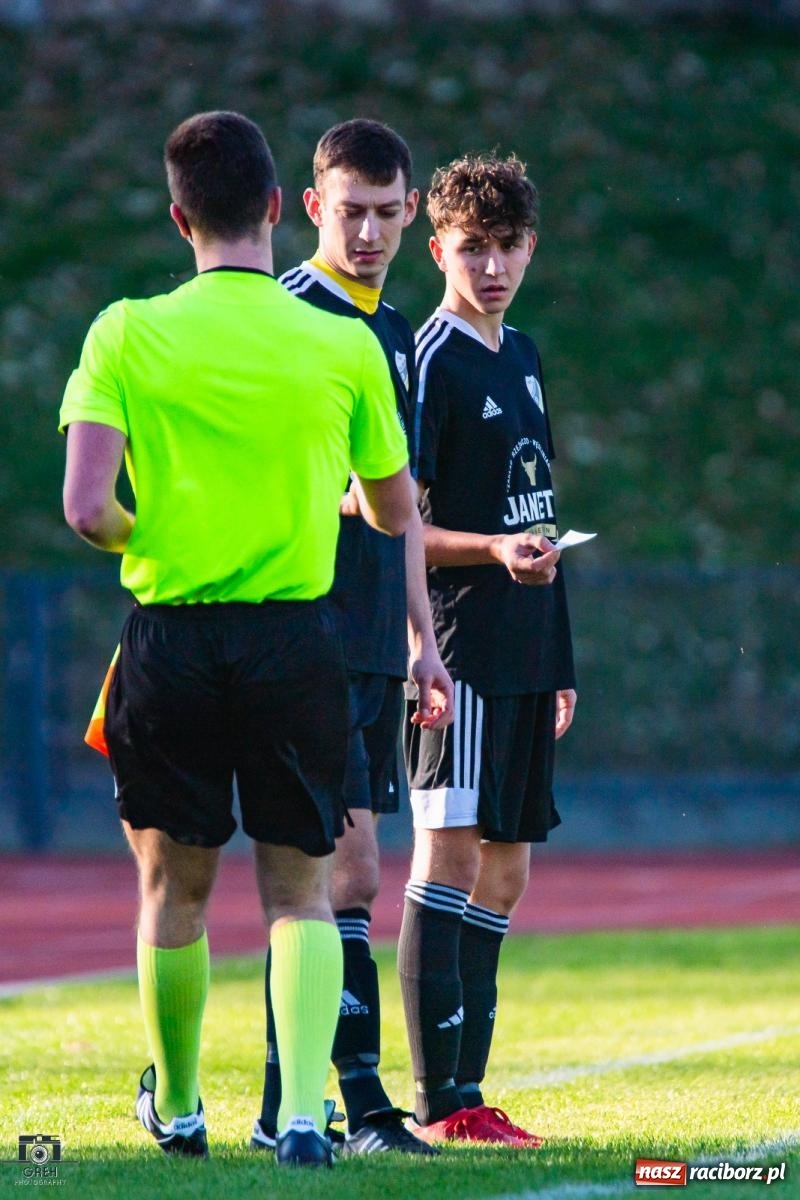 Zdjęcie w galerii na portalu naszraciborz.pl: Unia bez punktów na inaugurację rundy [FOTO] wiadomości z regionu
