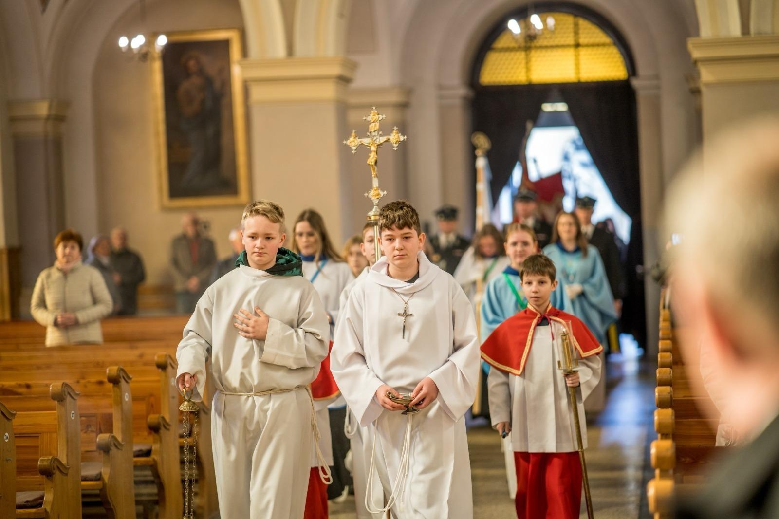 Zdjęcie w galerii na portalu naszraciborz.pl: Niecodzienna uroczystość w Krzanowicach. Hans Stein otrzymał Krzyż Pro Ecclesia et Pontifice wiadomości z regionu