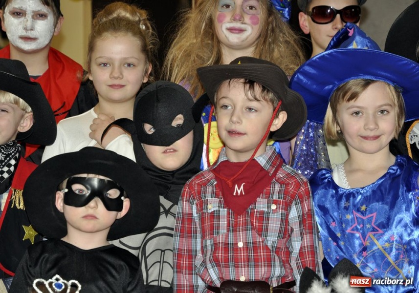 Zdjęcie w galerii na portalu naszraciborz.pl: Karnawał najlepszy popołudniem wiadomości z regionu