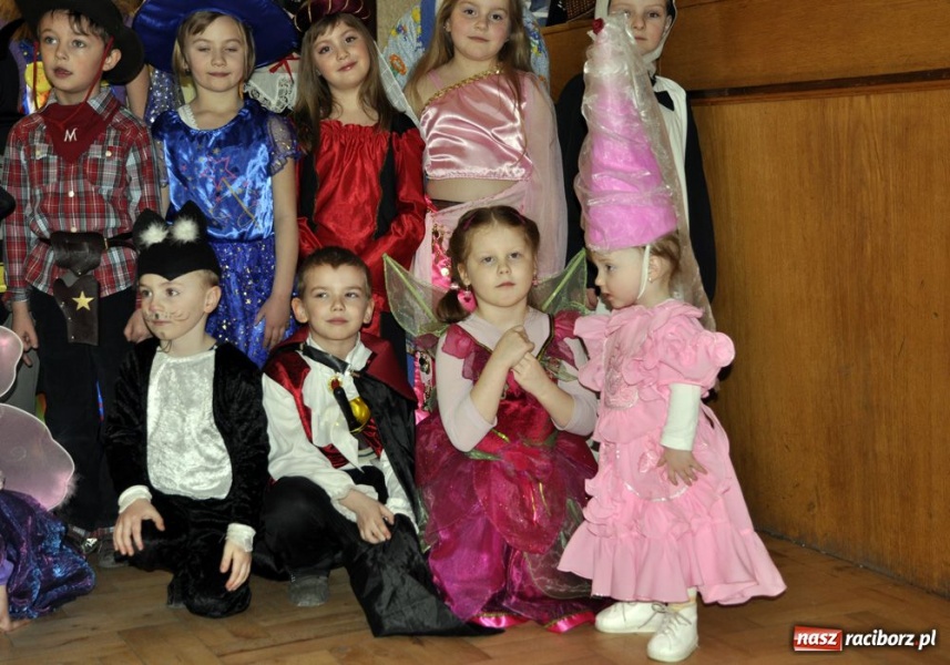 Zdjęcie w galerii na portalu naszraciborz.pl: Karnawał najlepszy popołudniem wiadomości z regionu