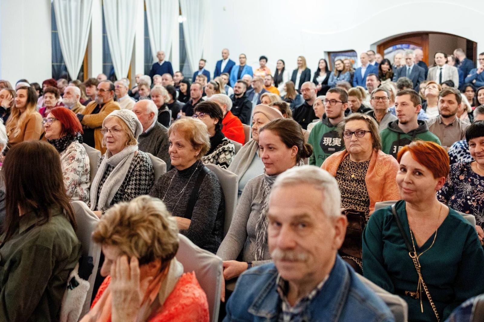 Zdjęcie w galerii na portalu naszraciborz.pl: Dariusz Polowy i drużyna Silnego Raciborza: jak zmieniło się nasze miasto i kto może rozwijać je dalej [video] wiadomości z regionu