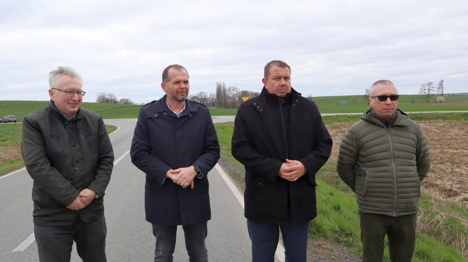 Zdjęcie w galerii na portalu naszraciborz.pl: Zakończono prace drogowe na odcinku Tworków-Borucin wiadomości z regionu