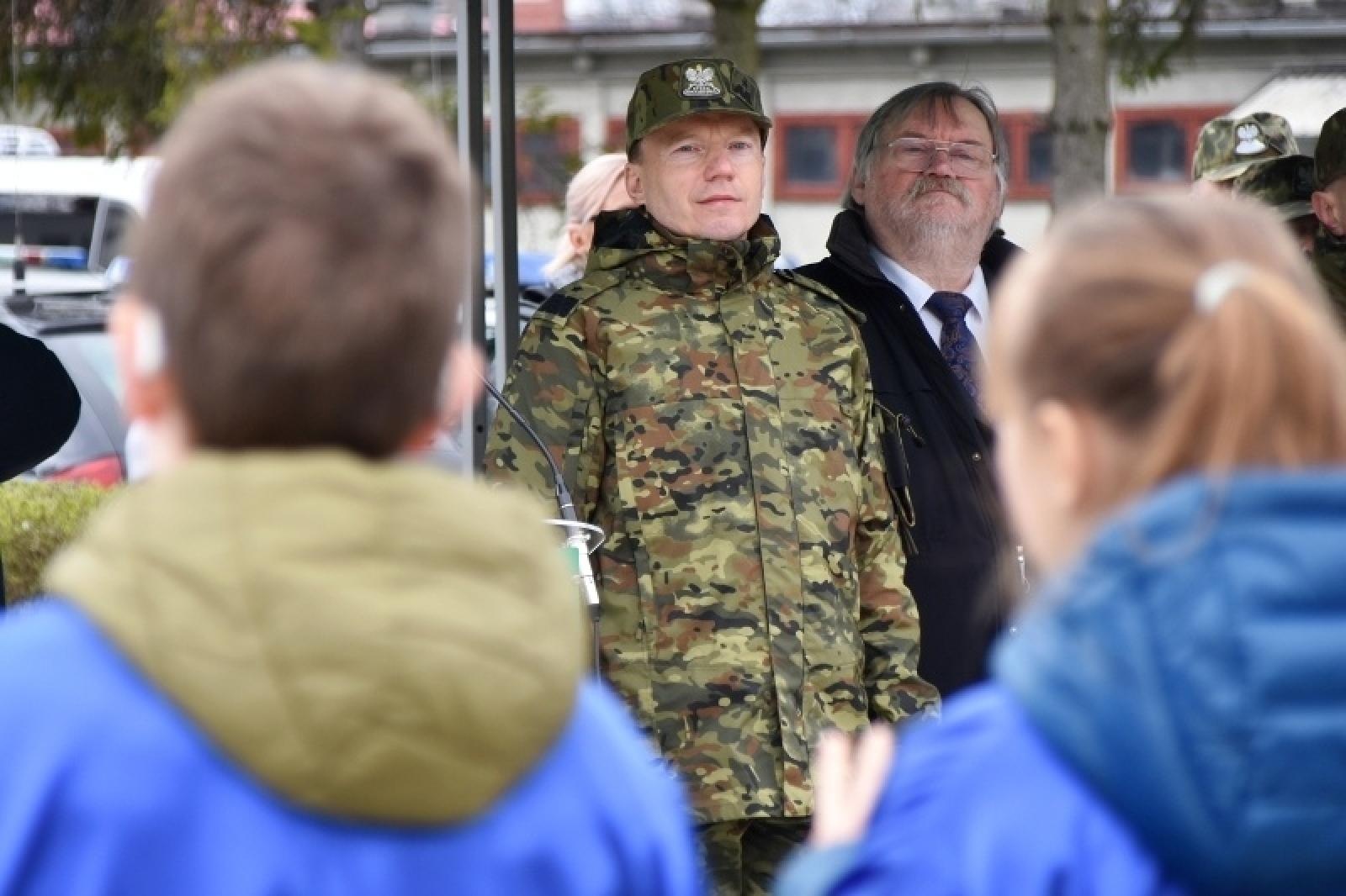 Zdjęcie w galerii na portalu naszraciborz.pl: Śląski Oddział Straży Granicznej w Raciborzu świętuje urodziny patrona wiadomości z regionu