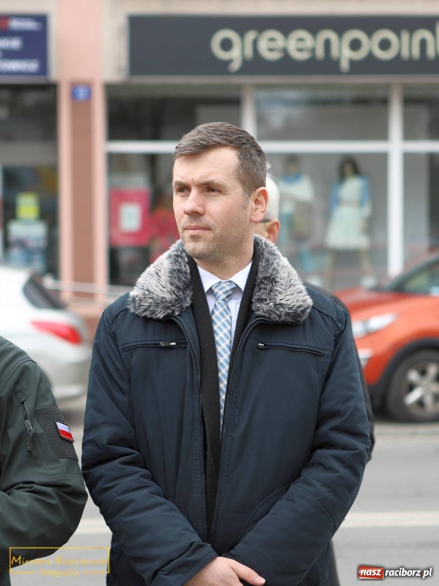 Zdjęcie w galerii na portalu naszraciborz.pl: Poseł Jabłoński i kandydaci PiS skrytykowali PO oraz jej koalicjantów [WIDEO] wiadomości z regionu