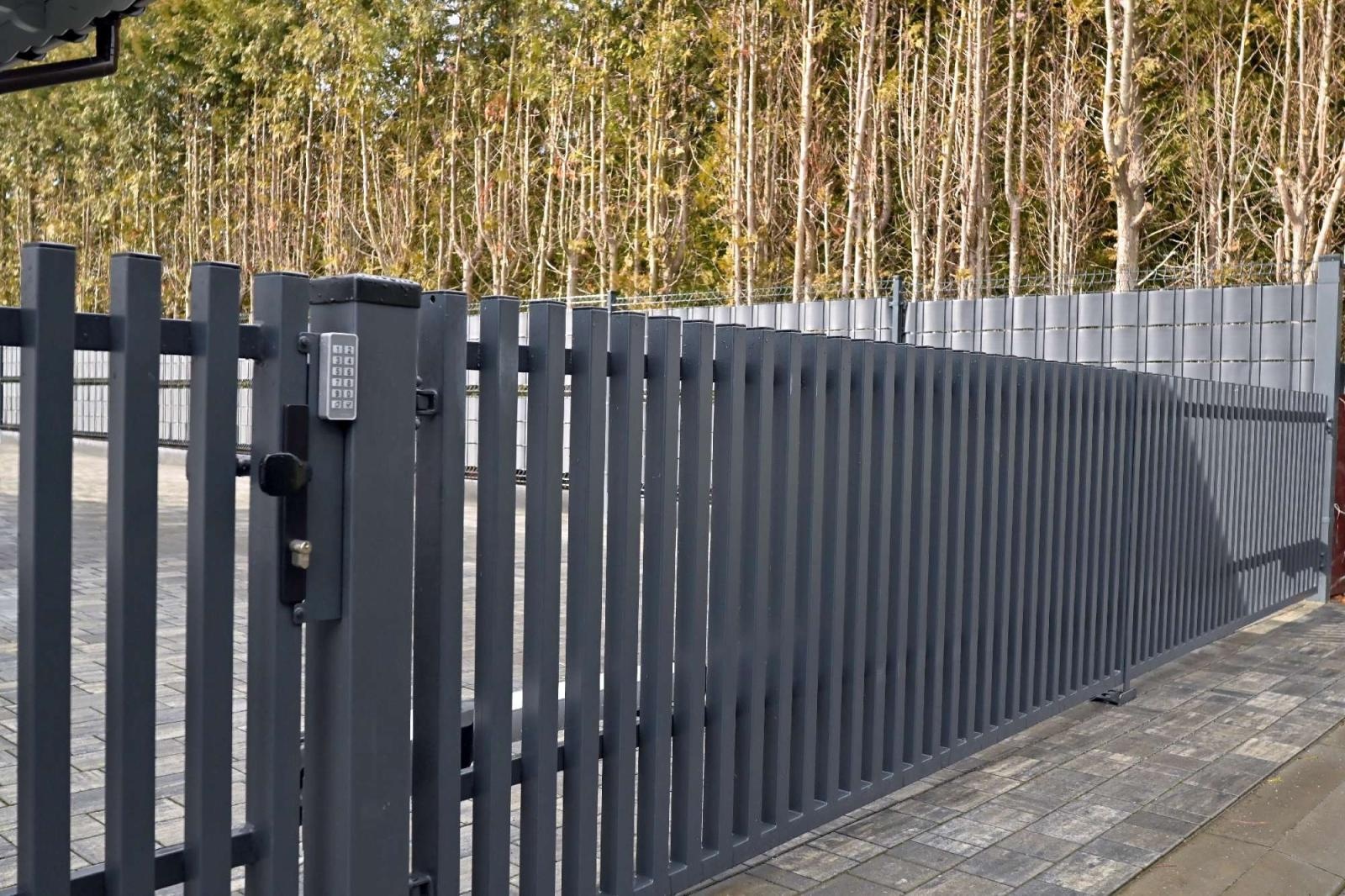 Zdjęcie w galerii na portalu naszraciborz.pl: KERSTAL Ogrodzenia. Najwyższa jakość wyrobów metalowych z Raciborza wiadomości z regionu