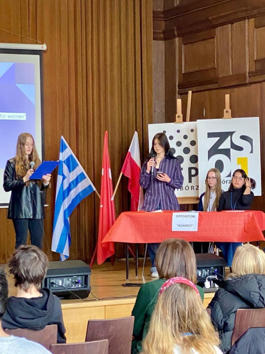 Zdjęcie w galerii na portalu naszraciborz.pl: Woman can do it. Erasmus w ZSO nr 1 wiadomości z regionu