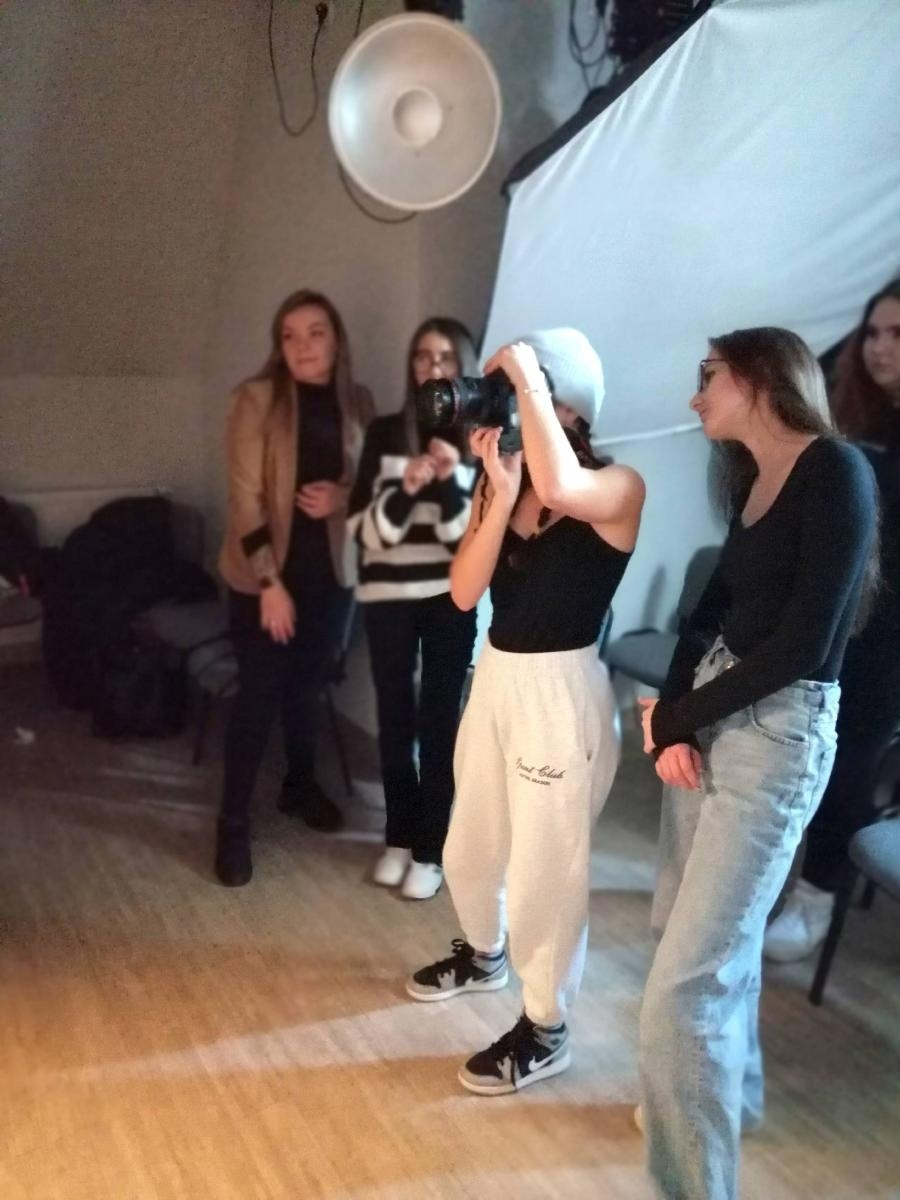 Zdjęcie w galerii na portalu naszraciborz.pl: Woman can do it. Erasmus w ZSO nr 1 wiadomości z regionu