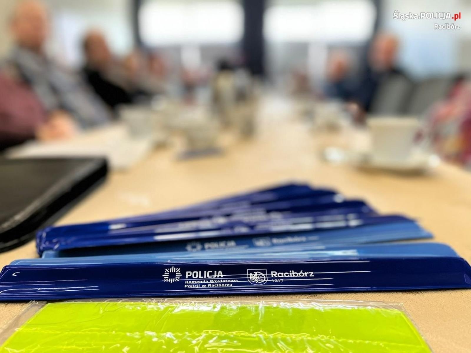 Zdjęcie w galerii na portalu naszraciborz.pl: Policjanci debatowali z seniorami w Borucinie wiadomości z regionu