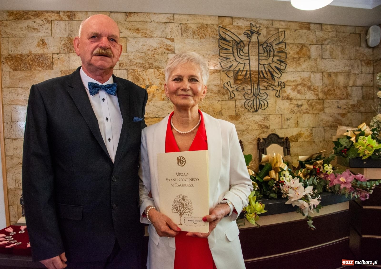 Zdjęcie w galerii na portalu naszraciborz.pl: Złote gody w raciborskim USC. Świętuje siedem par [FOTO i WIDEO] wiadomości z regionu