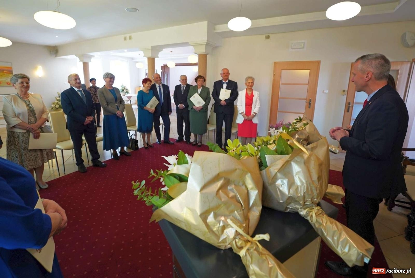 Zdjęcie w galerii na portalu naszraciborz.pl: Złote gody w raciborskim USC. Świętuje siedem par [FOTO i WIDEO] wiadomości z regionu