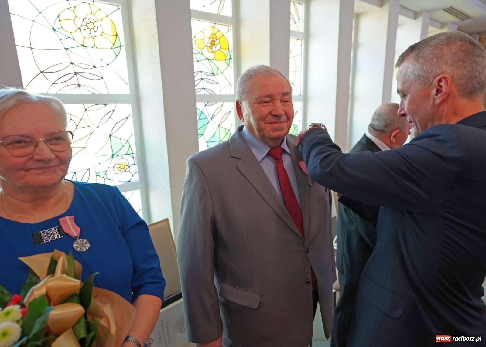 Zdjęcie w galerii na portalu naszraciborz.pl: Złote gody w raciborskim USC. Świętuje siedem par [FOTO i WIDEO] wiadomości z regionu