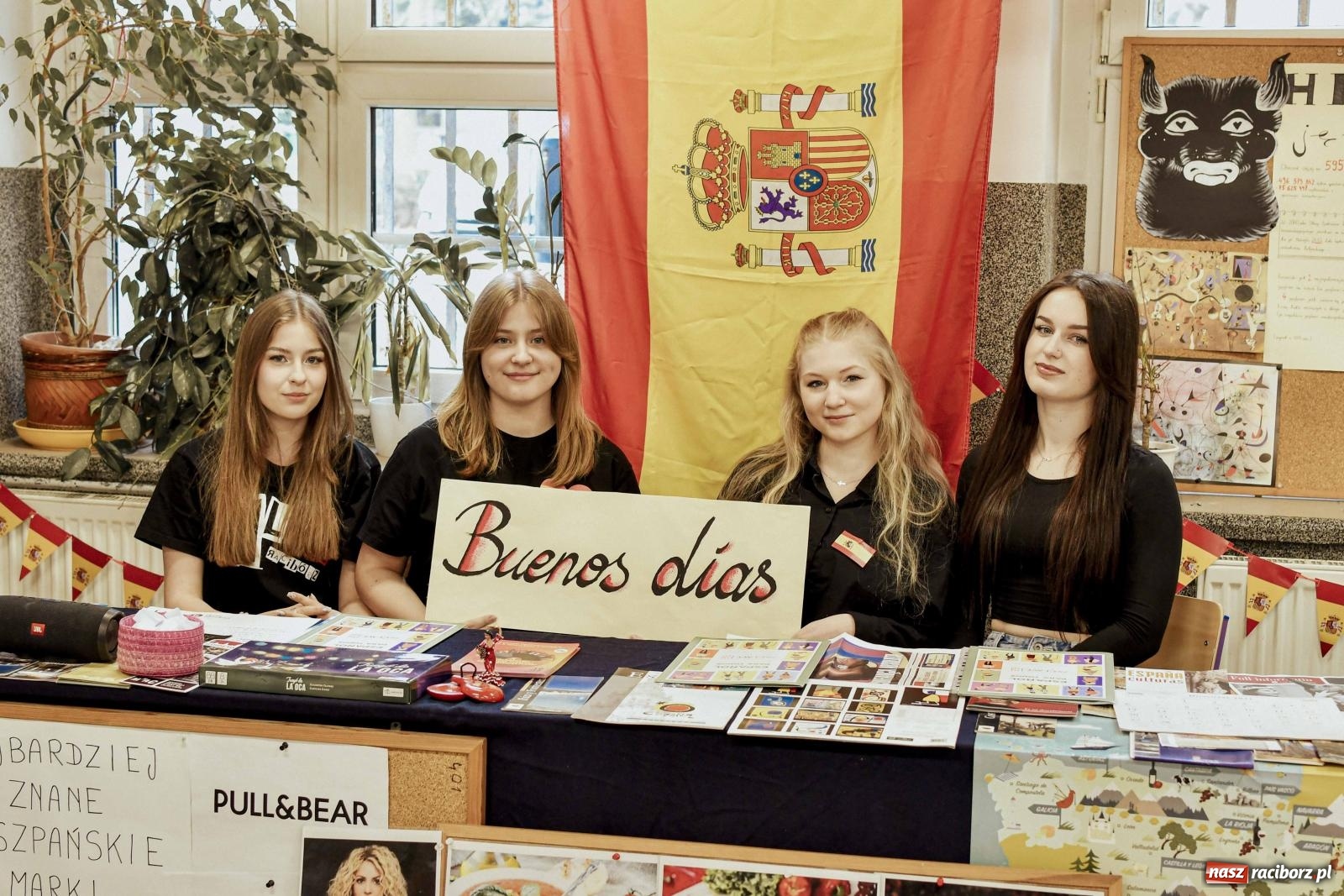 Zdjęcie w galerii na portalu naszraciborz.pl: W II LO stawiają na pozytywną atmosferę [FOTO] wiadomości z regionu