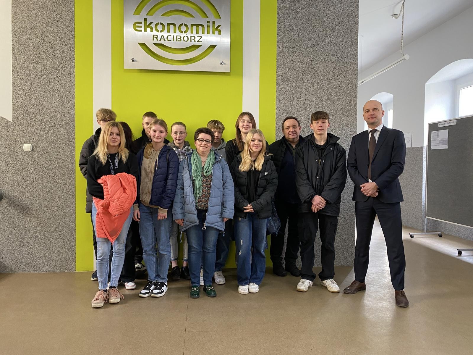 Zdjęcie w galerii na portalu naszraciborz.pl: Dni Otwarte - Wagary z Ekonomikiem  wiadomości z regionu