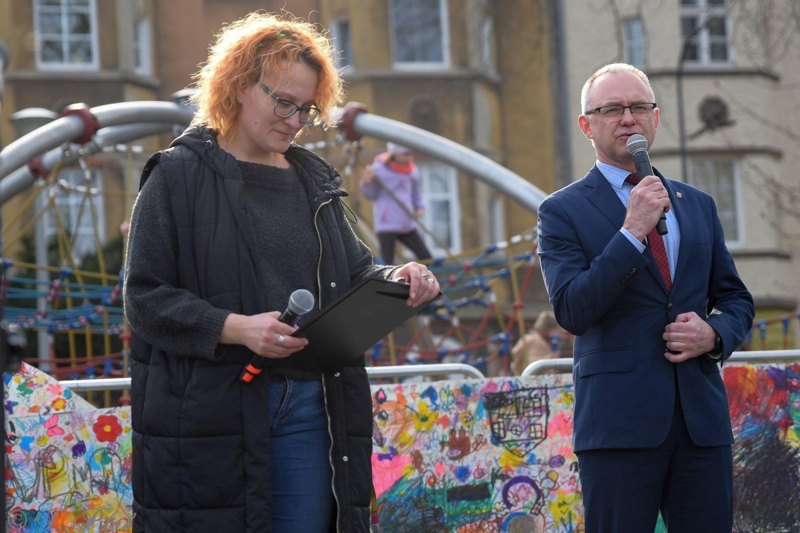 Zdjęcie w galerii na portalu naszraciborz.pl: Piknik na powitanie wiosny w parku Jordanowskim [FOTO i WIDEO] wiadomości z regionu