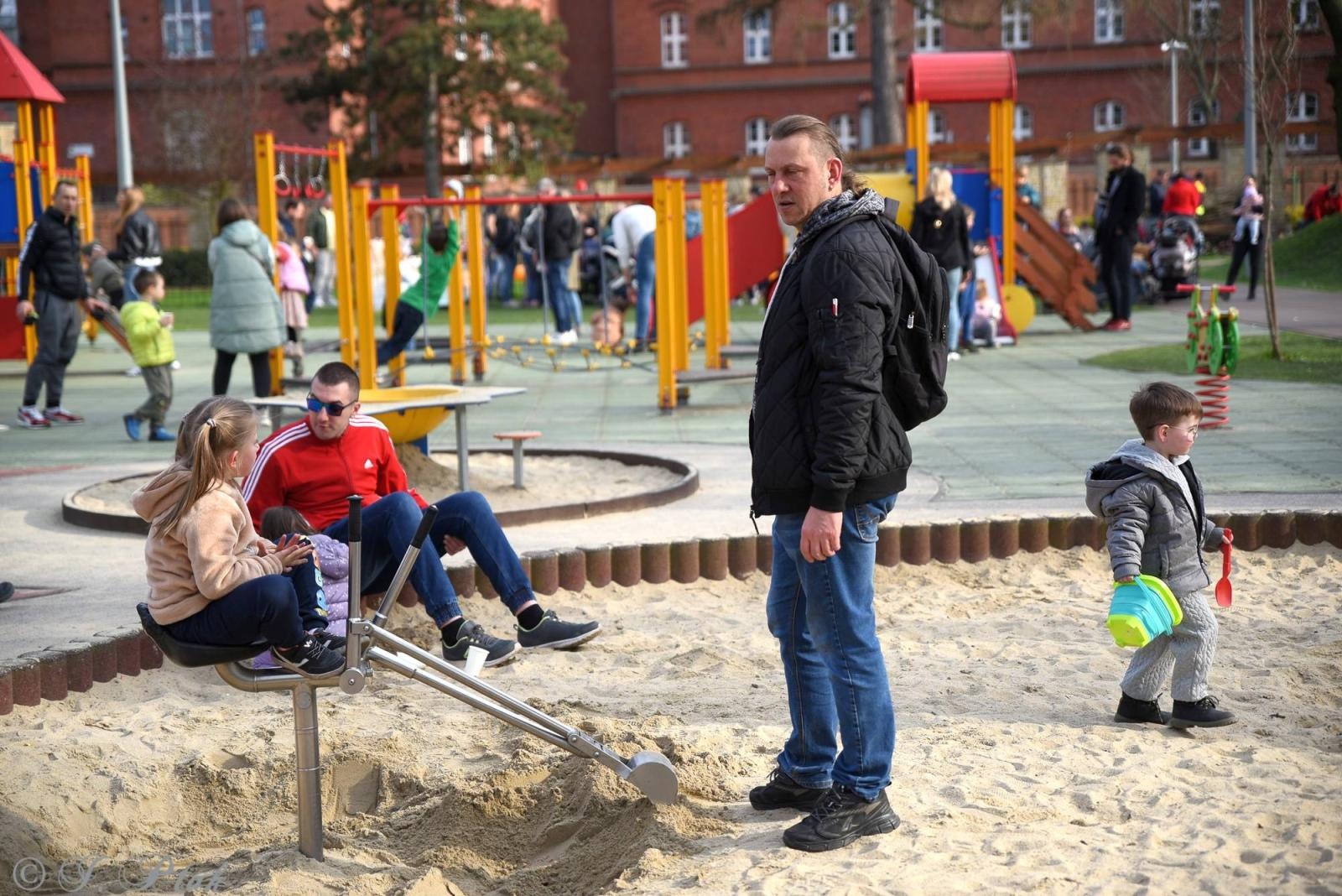 Zdjęcie w galerii na portalu naszraciborz.pl: Piknik na powitanie wiosny w parku Jordanowskim [FOTO i WIDEO] wiadomości z regionu