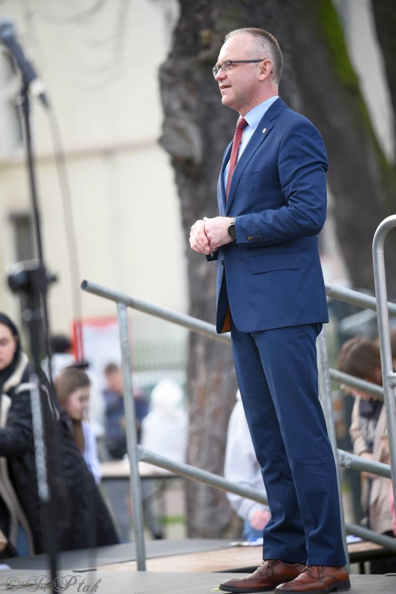 Zdjęcie w galerii na portalu naszraciborz.pl: Piknik na powitanie wiosny w parku Jordanowskim [FOTO i WIDEO] wiadomości z regionu