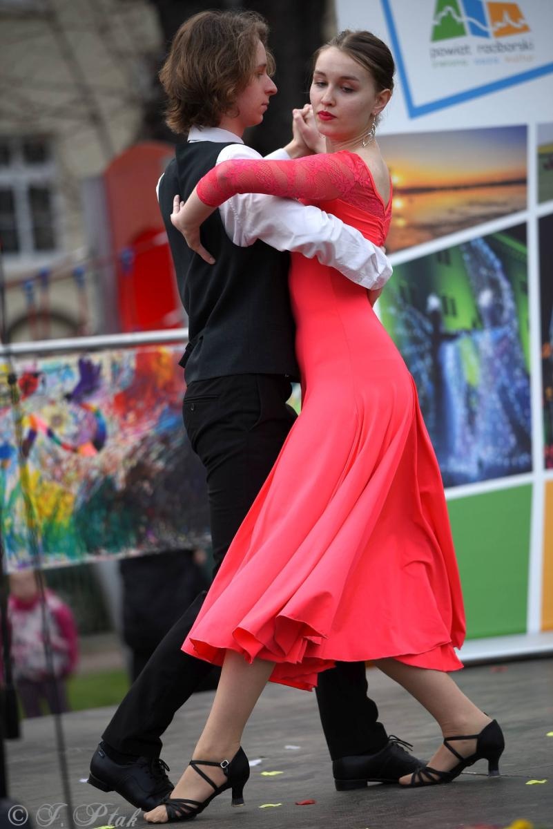 Zdjęcie w galerii na portalu naszraciborz.pl: Piknik na powitanie wiosny w parku Jordanowskim [FOTO i WIDEO] wiadomości z regionu