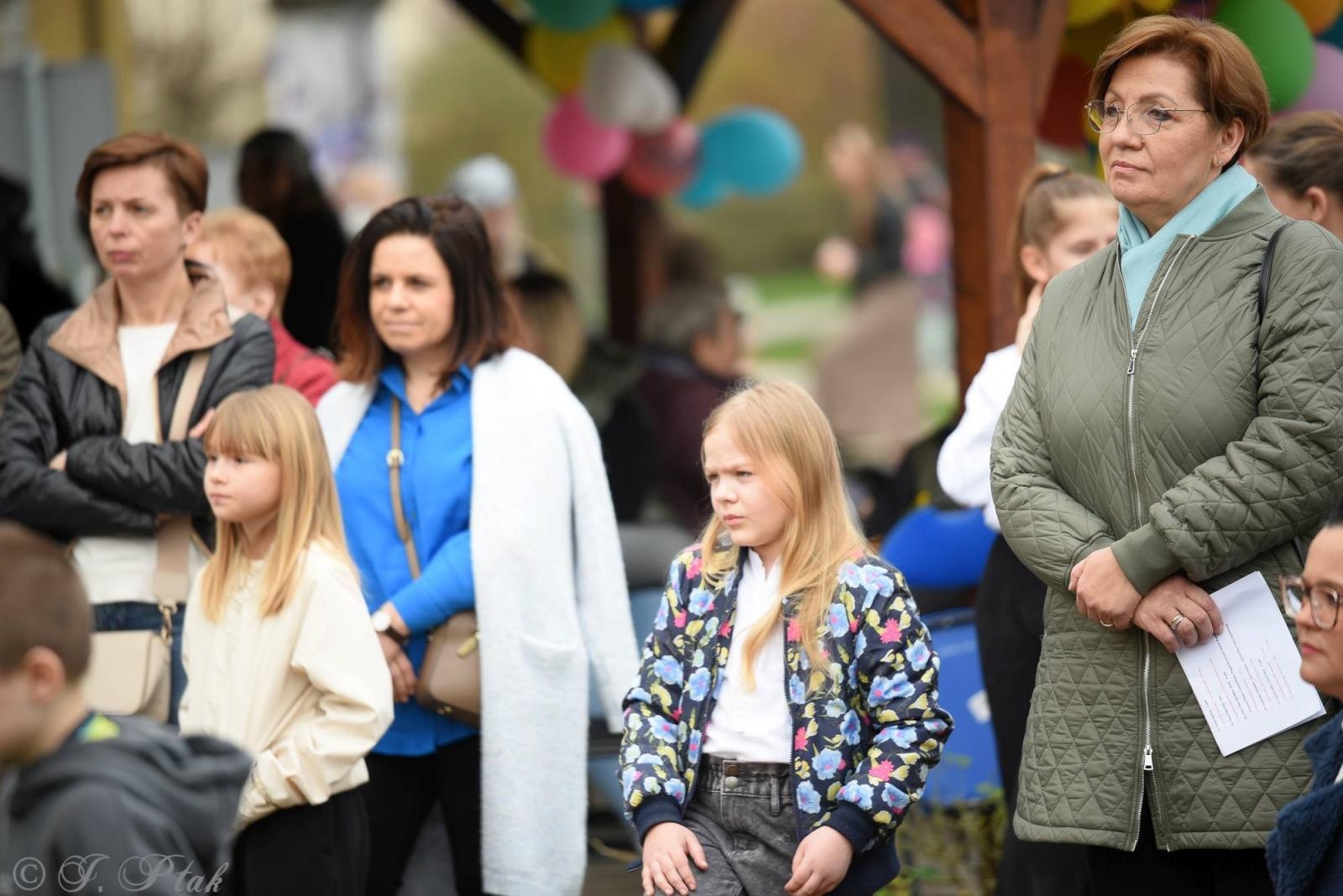 Zdjęcie w galerii na portalu naszraciborz.pl: Piknik na powitanie wiosny w parku Jordanowskim [FOTO i WIDEO] wiadomości z regionu