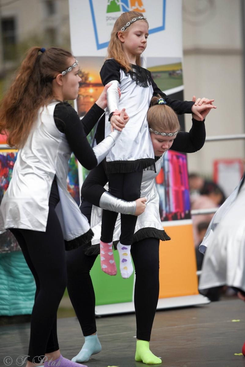 Zdjęcie w galerii na portalu naszraciborz.pl: Piknik na powitanie wiosny w parku Jordanowskim [FOTO i WIDEO] wiadomości z regionu