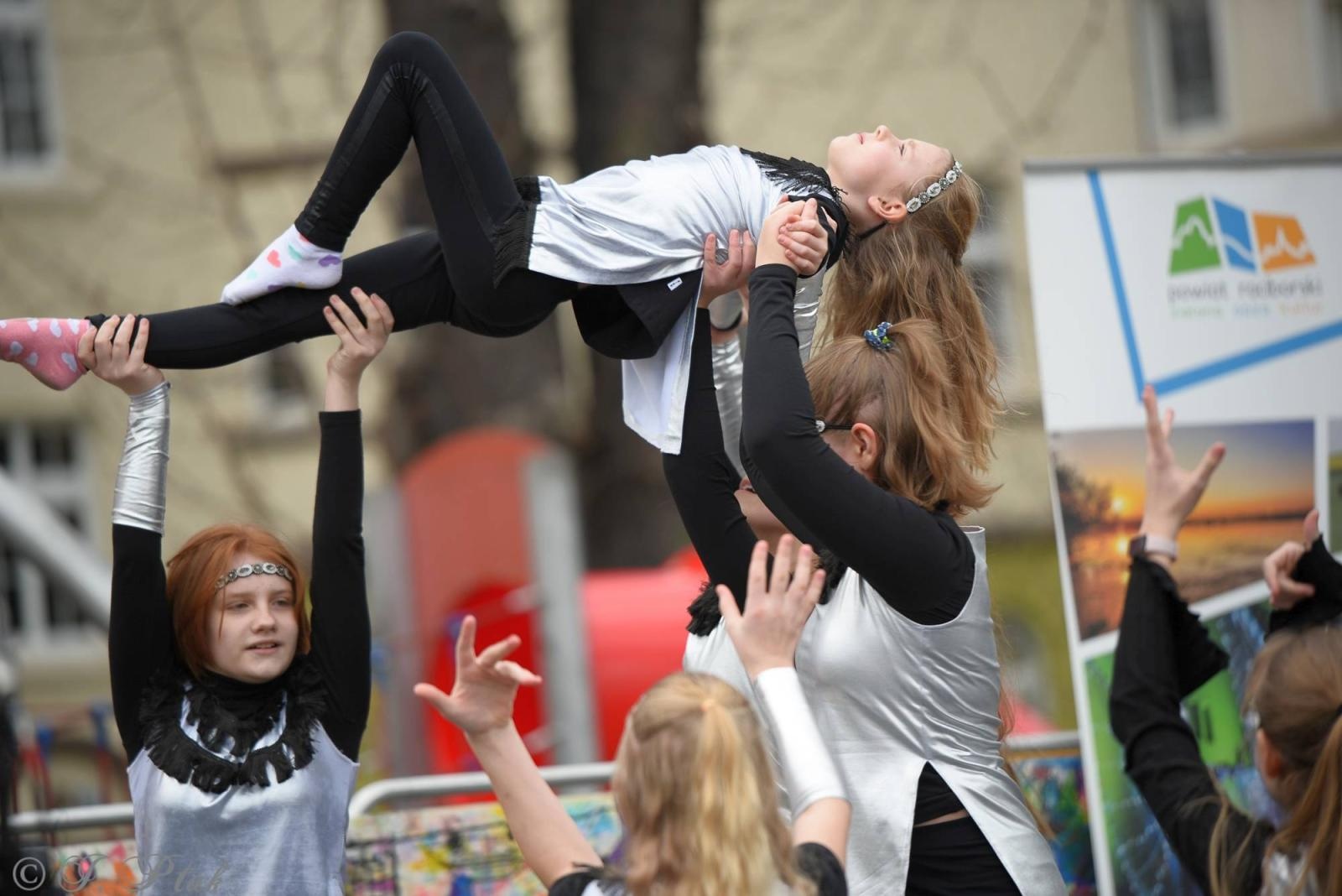 Zdjęcie w galerii na portalu naszraciborz.pl: Piknik na powitanie wiosny w parku Jordanowskim [FOTO i WIDEO] wiadomości z regionu