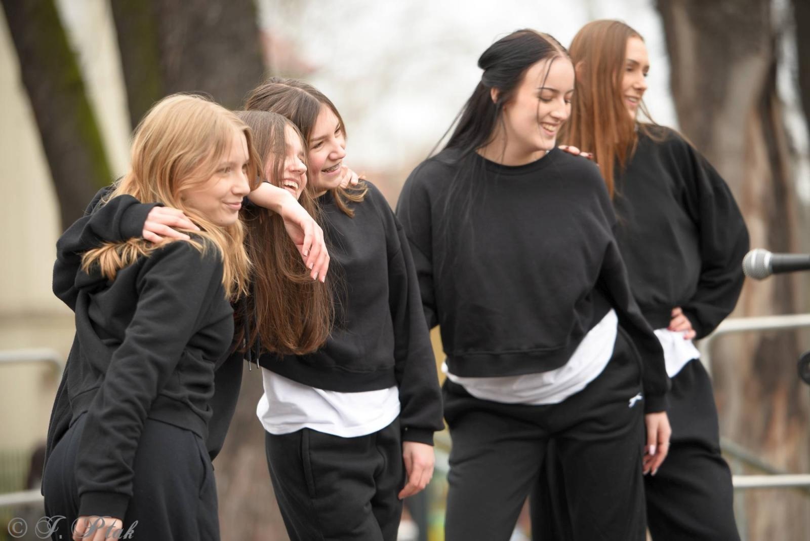 Zdjęcie w galerii na portalu naszraciborz.pl: Piknik na powitanie wiosny w parku Jordanowskim [FOTO i WIDEO] wiadomości z regionu