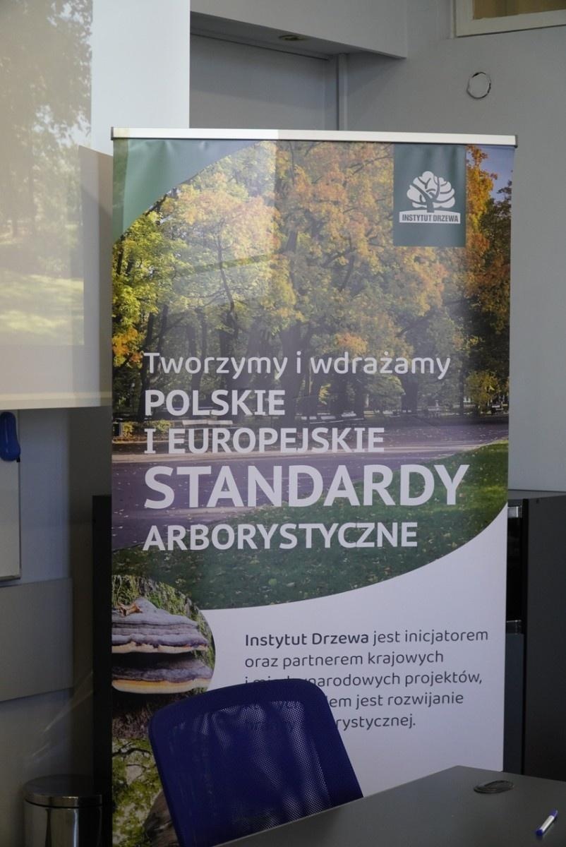 Zdjęcie w galerii na portalu naszraciborz.pl: Standardy ochrony zieleni - wprowadzenie. Szkolenie w ratuszu wiadomości z regionu