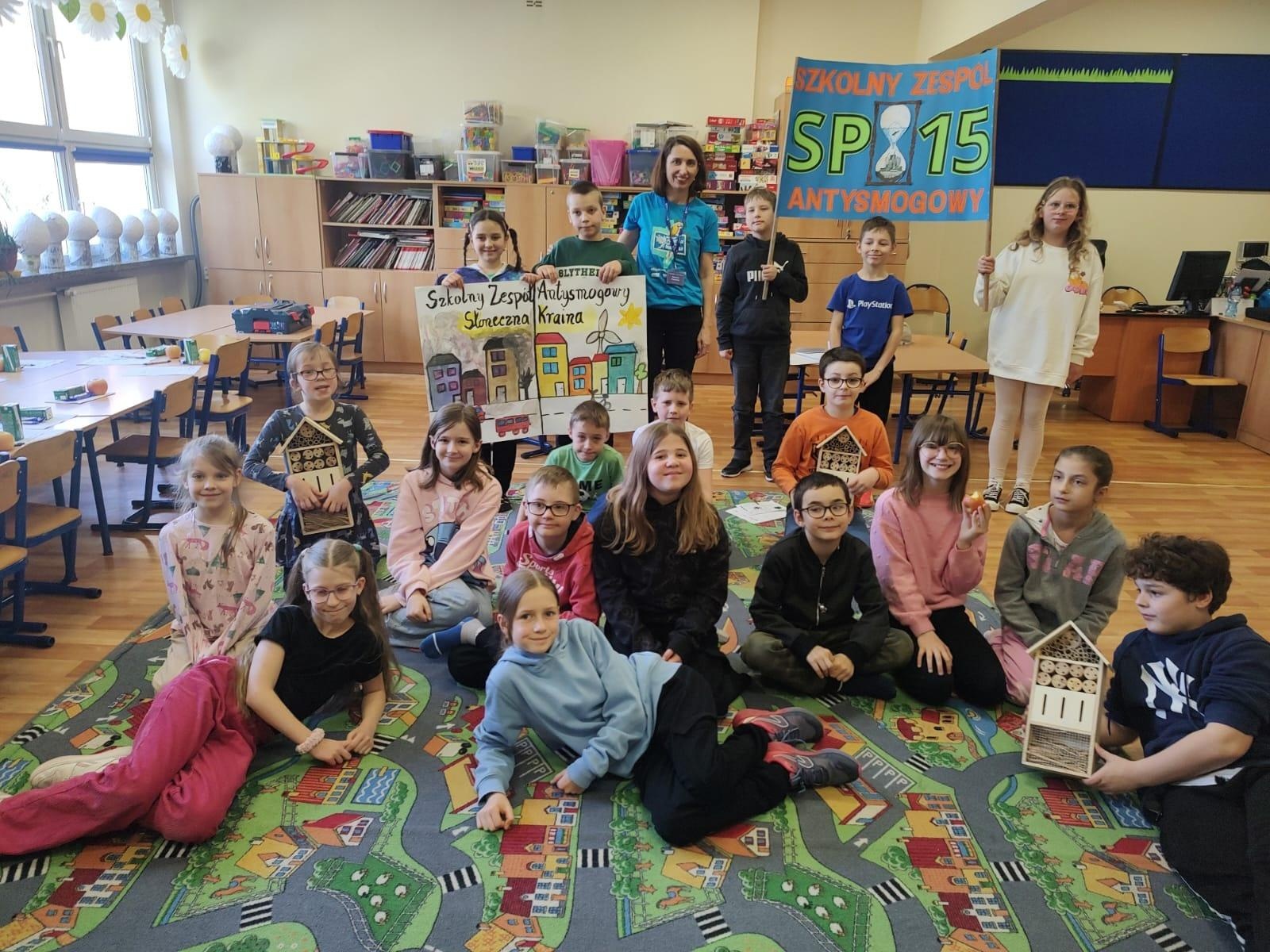 Zdjęcie w galerii na portalu naszraciborz.pl: Edukacja antysmogowa z ekodoradczyni w SP 15 wiadomości z regionu