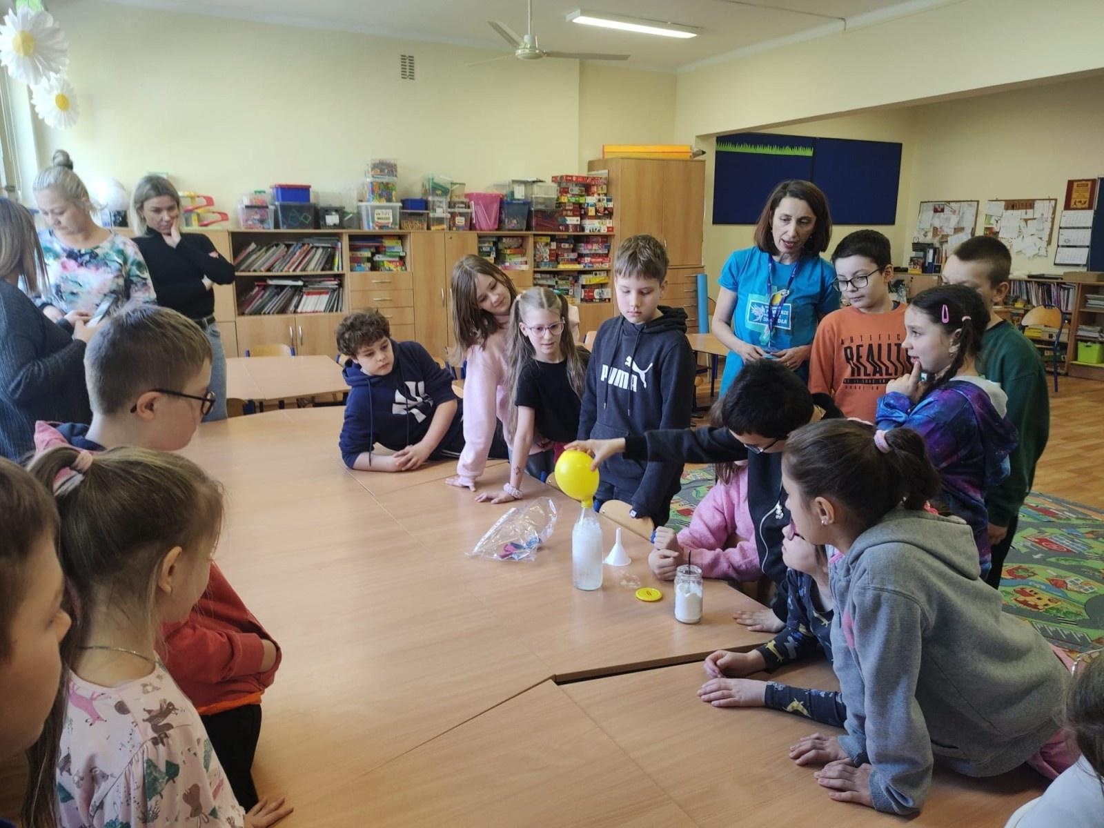 Zdjęcie w galerii na portalu naszraciborz.pl: Edukacja antysmogowa z ekodoradczyni w SP 15 wiadomości z regionu