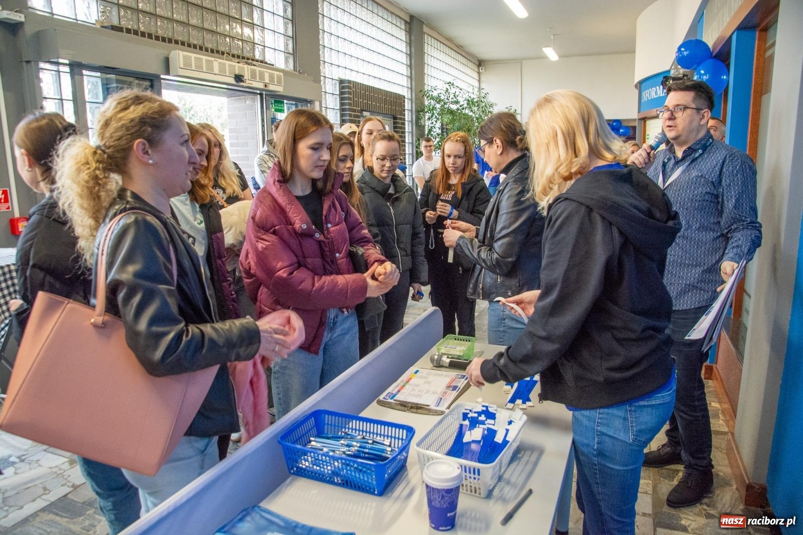 Zdjęcie w galerii na portalu naszraciborz.pl: Jakość i bliskość domu. Studiowanie w ANS na fali wiadomości z regionu