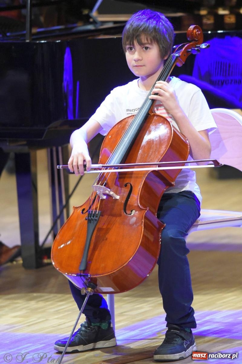 Zdjęcie w galerii na portalu naszraciborz.pl: Wiosenne brzmienie w szkole muzycznej [FOTO i WIDEO] wiadomości z regionu