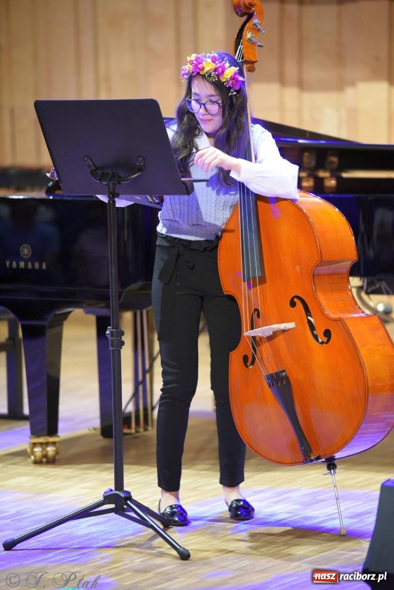 Zdjęcie w galerii na portalu naszraciborz.pl: Wiosenne brzmienie w szkole muzycznej [FOTO i WIDEO] wiadomości z regionu