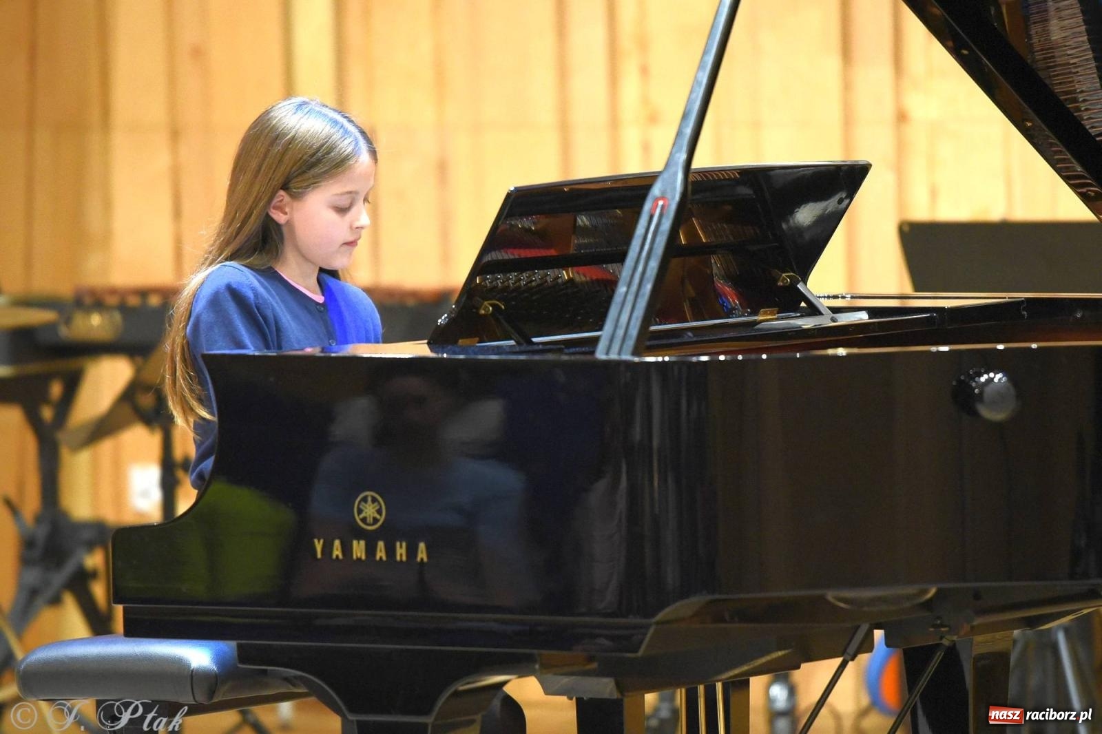 Zdjęcie w galerii na portalu naszraciborz.pl: Wiosenne brzmienie w szkole muzycznej [FOTO i WIDEO] wiadomości z regionu