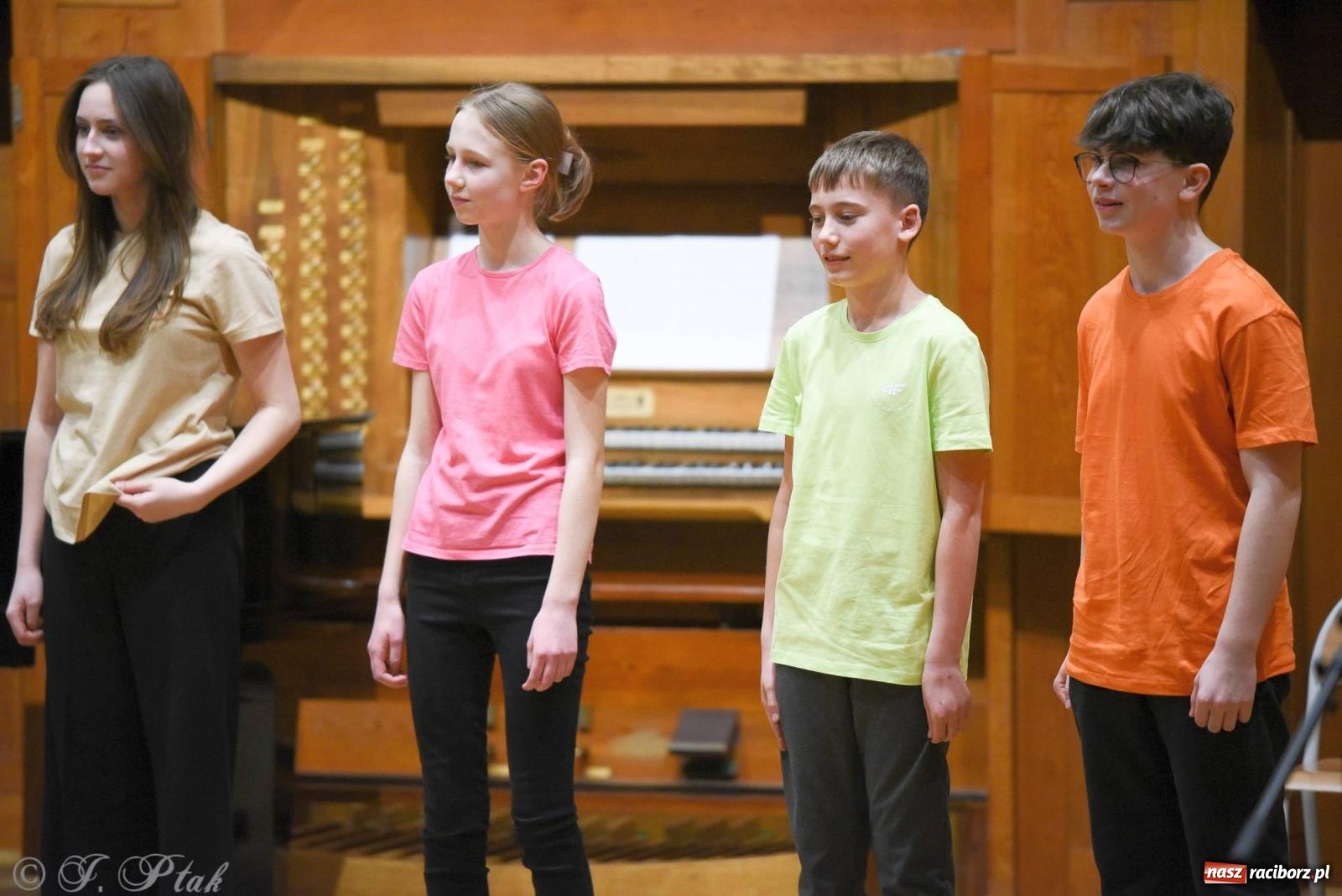 Zdjęcie w galerii na portalu naszraciborz.pl: Wiosenne brzmienie w szkole muzycznej [FOTO i WIDEO] wiadomości z regionu