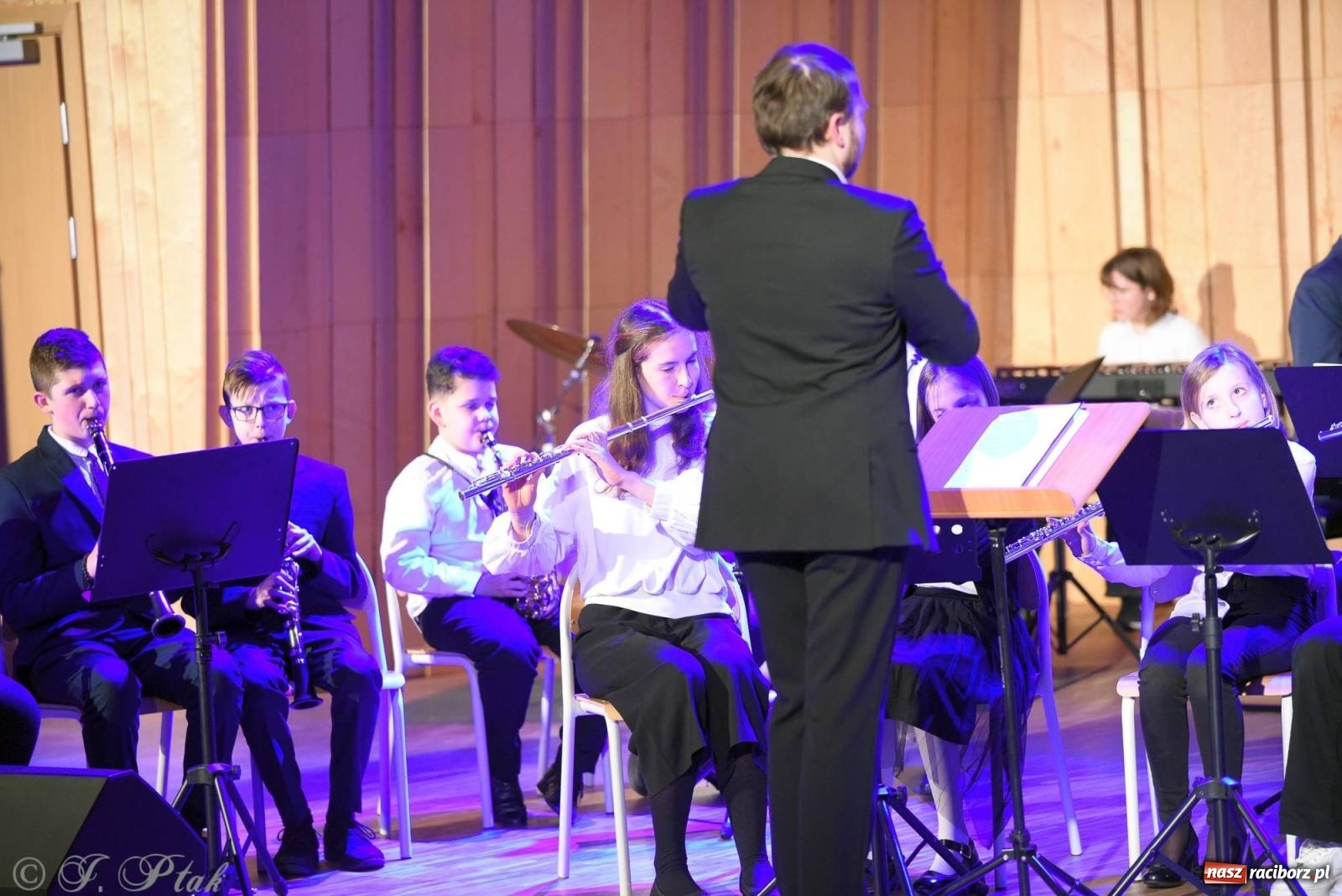 Zdjęcie w galerii na portalu naszraciborz.pl: Wiosenne brzmienie w szkole muzycznej [FOTO i WIDEO] wiadomości z regionu